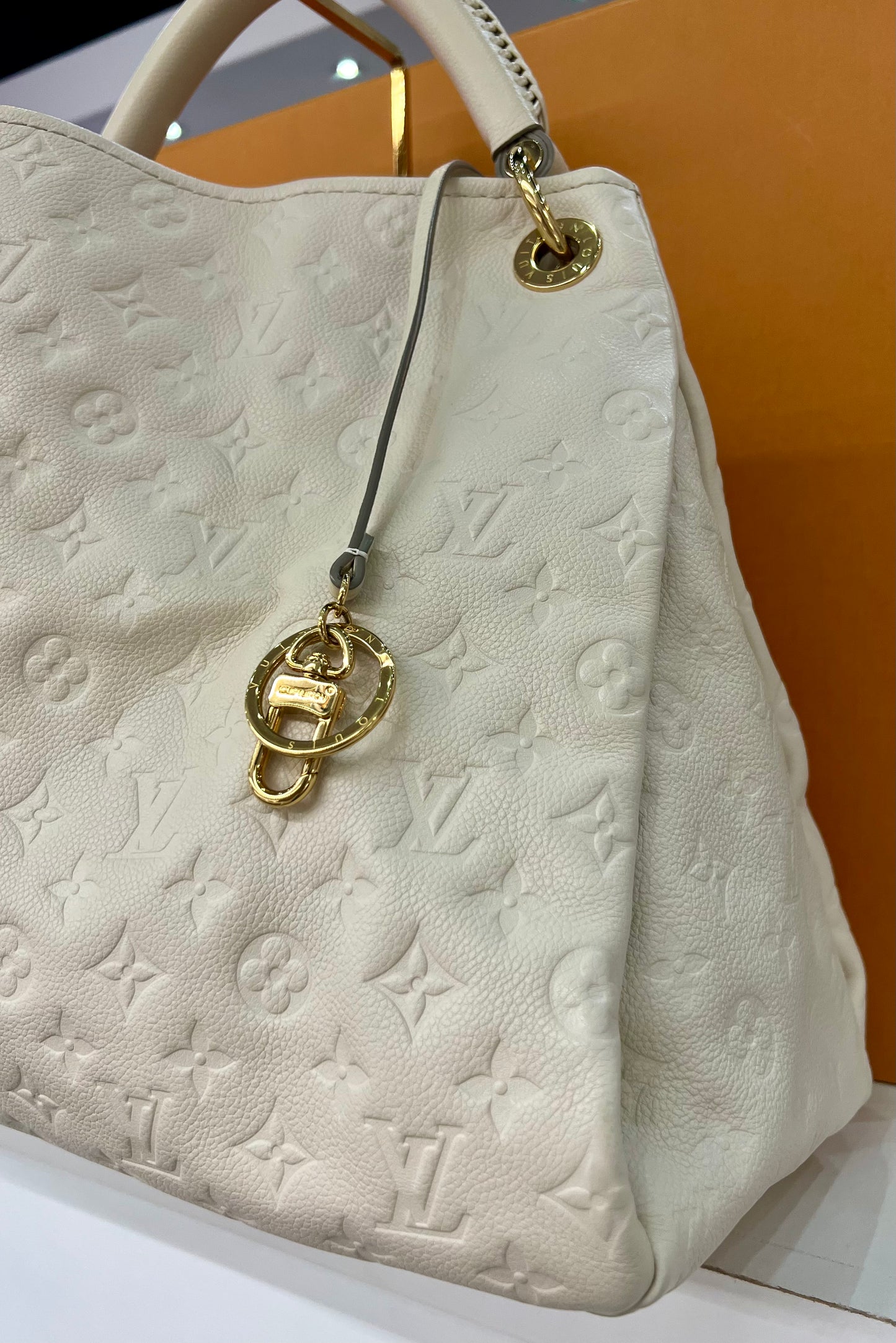 Artsy MM Empreinte Cream