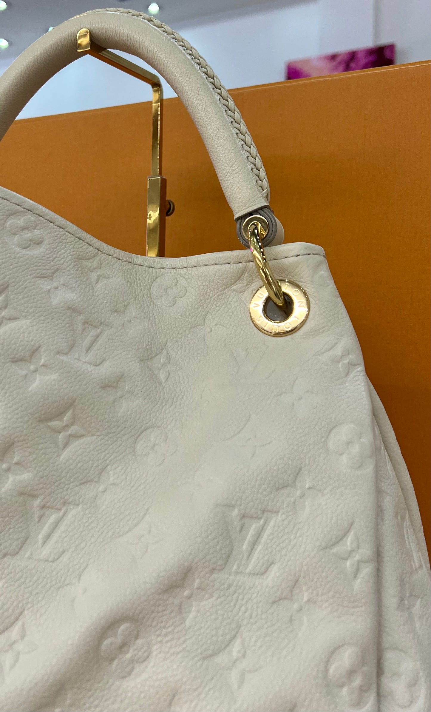 Artsy MM Empreinte Cream