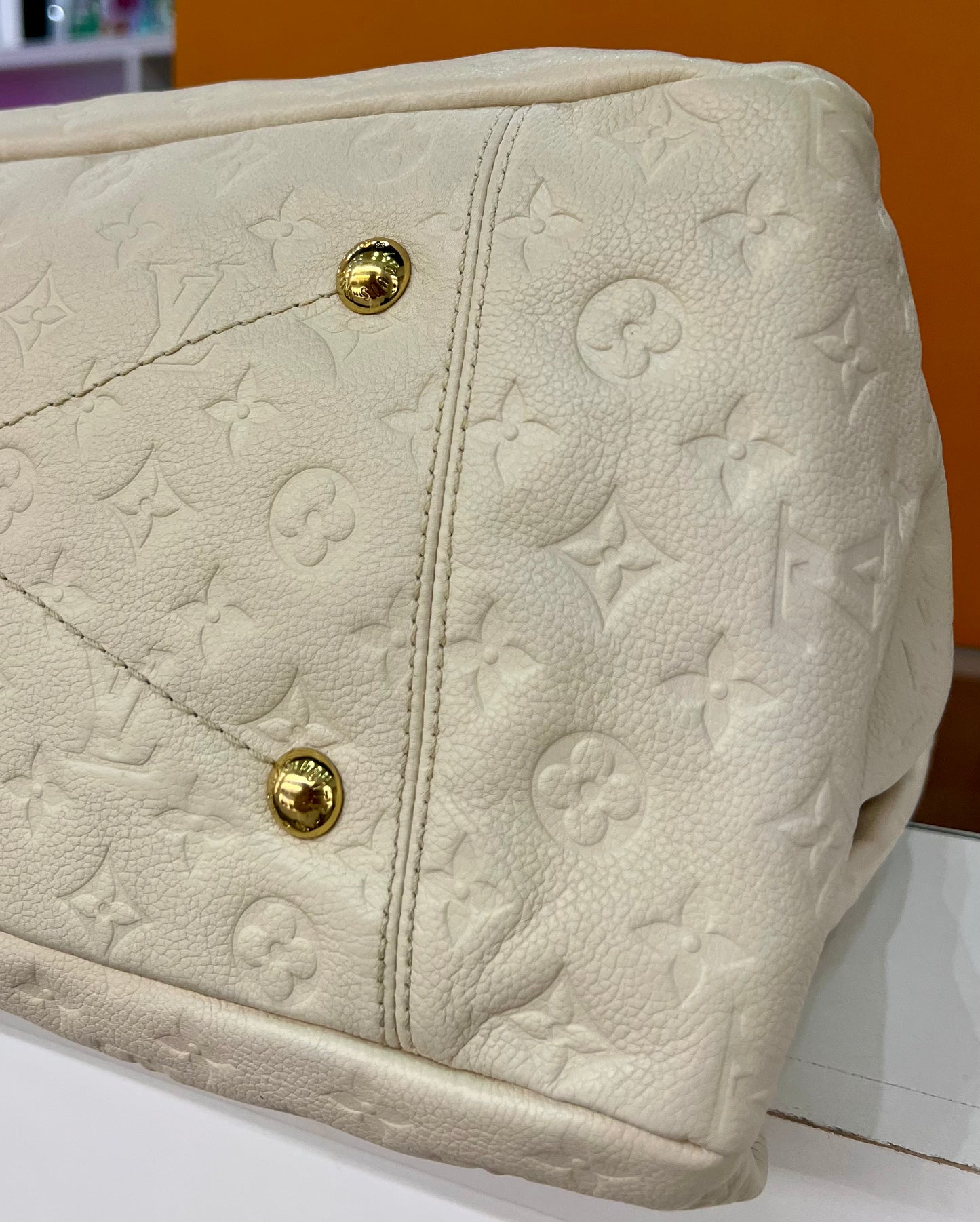 Artsy MM Empreinte Cream