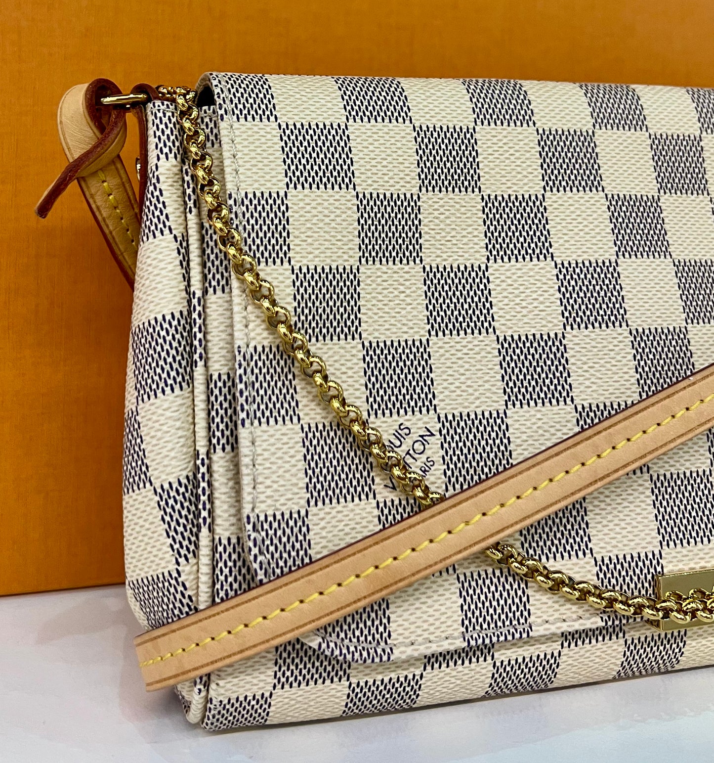 Favorite MM Damier Azur