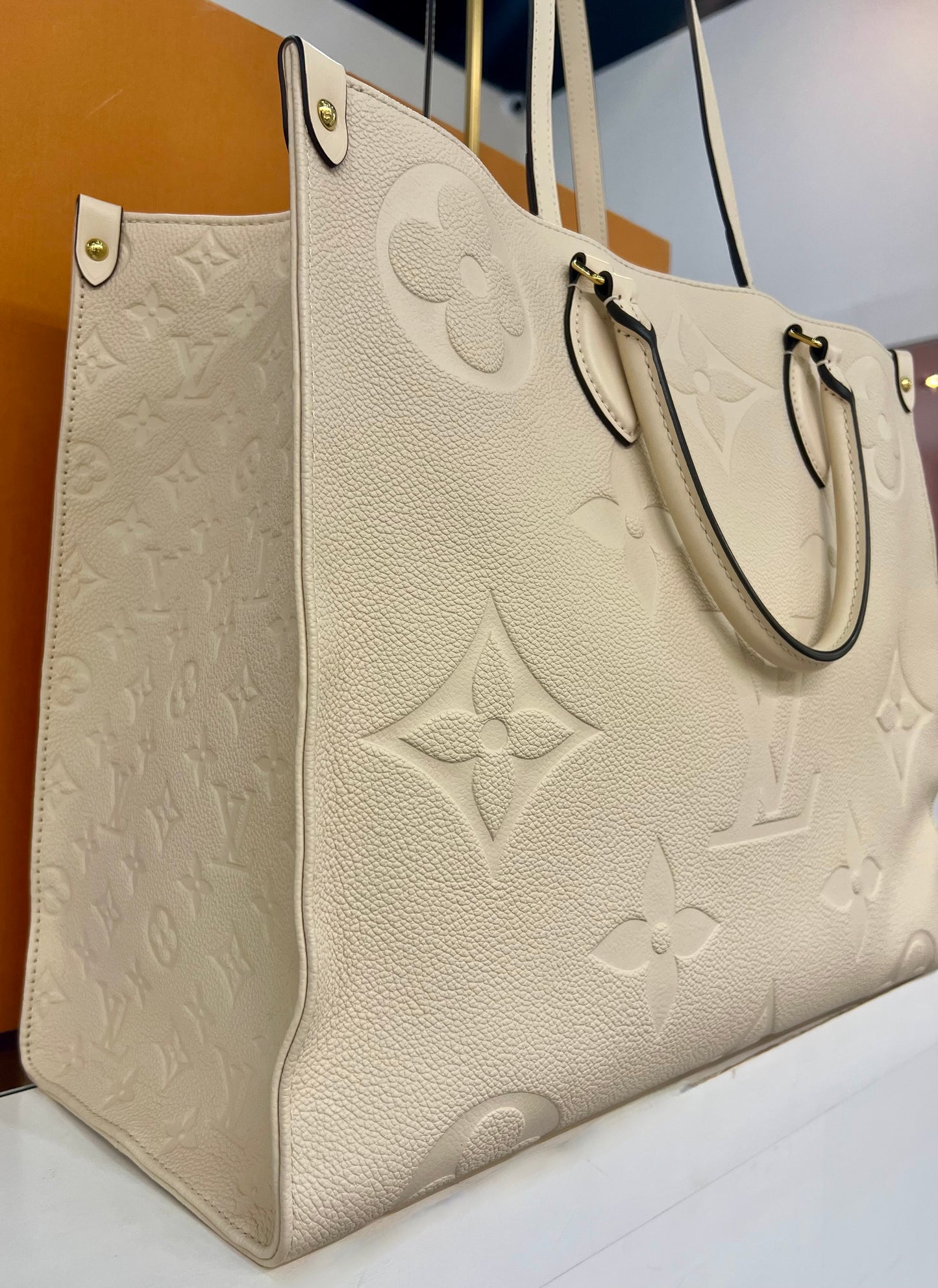 ONTHEGO GM Eggshell Empreinte