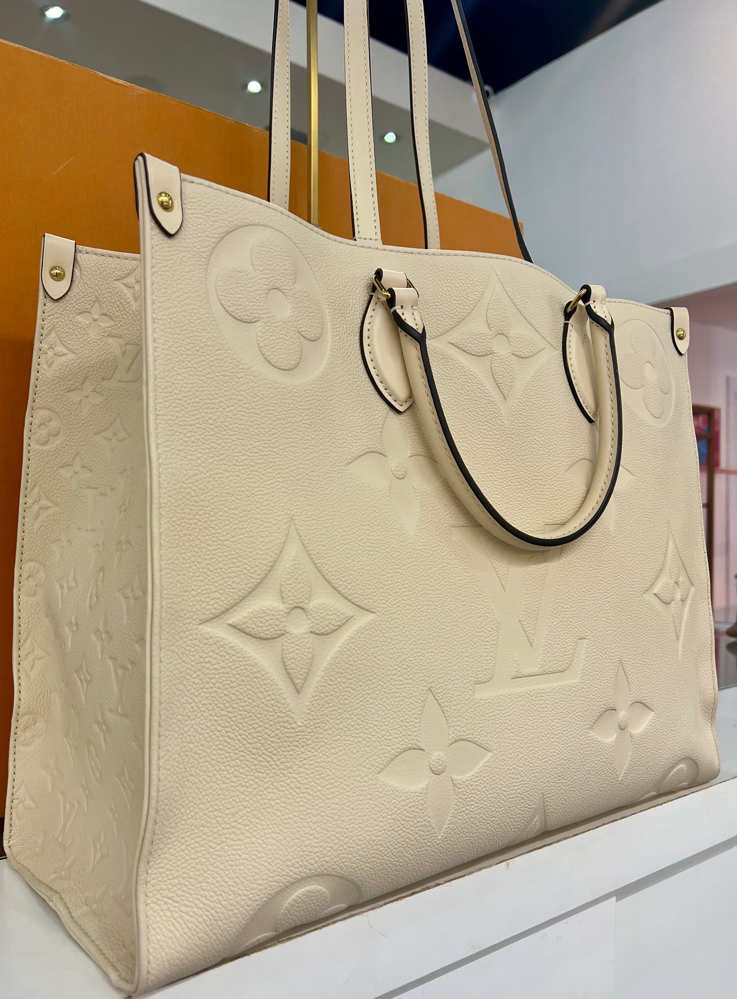 ONTHEGO GM Eggshell Empreinte