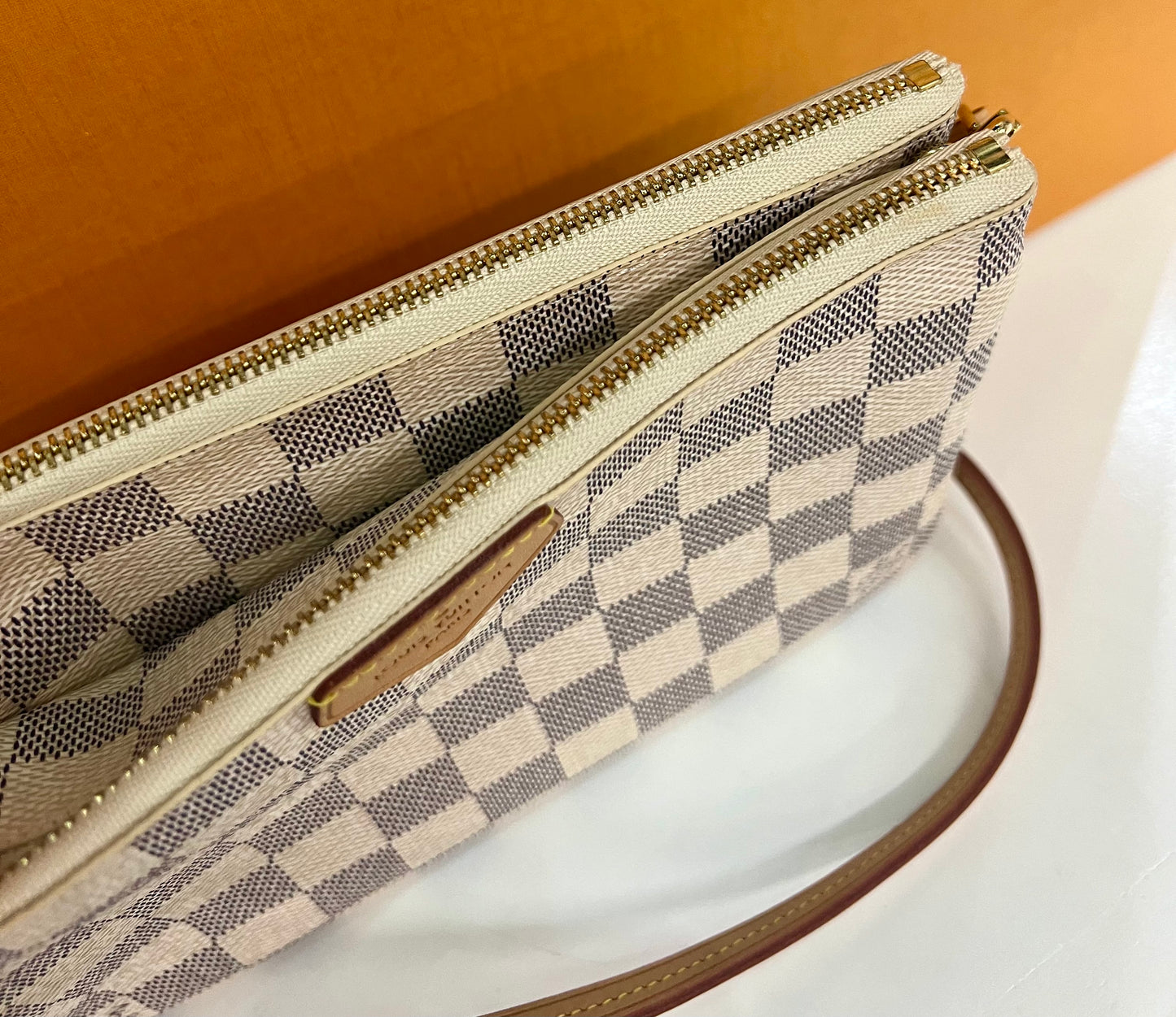 Zip Pochette Damier Azur