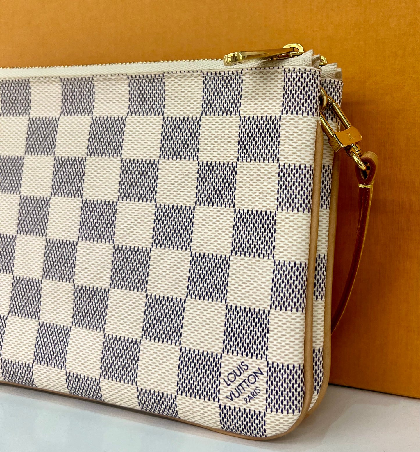 Zip Pochette Damier Azur