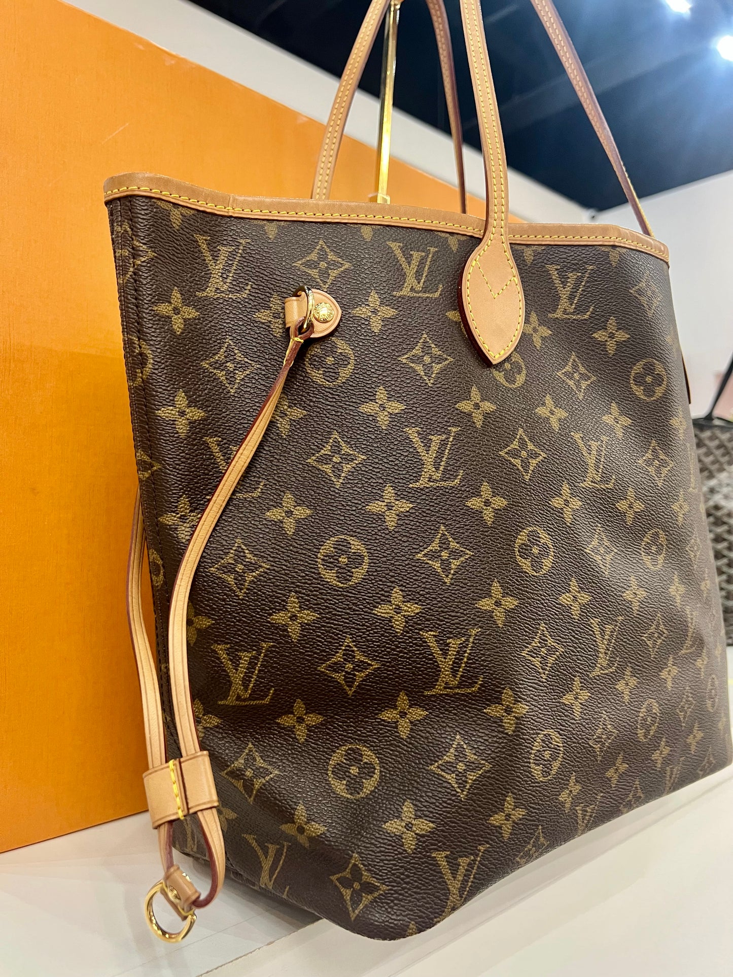 Neverfull MM Monogram/Tan