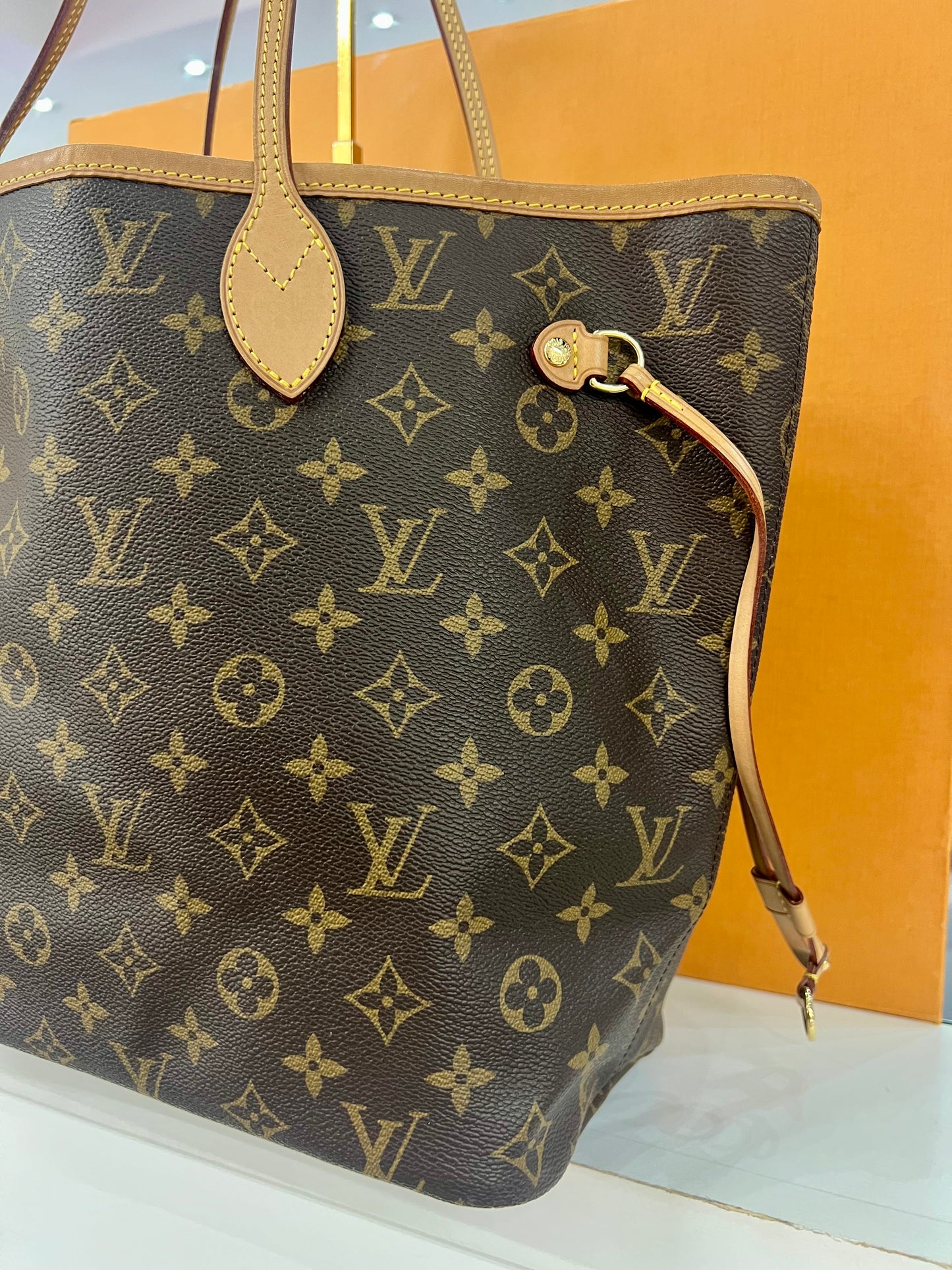 Neverfull MM Monogram/Tan