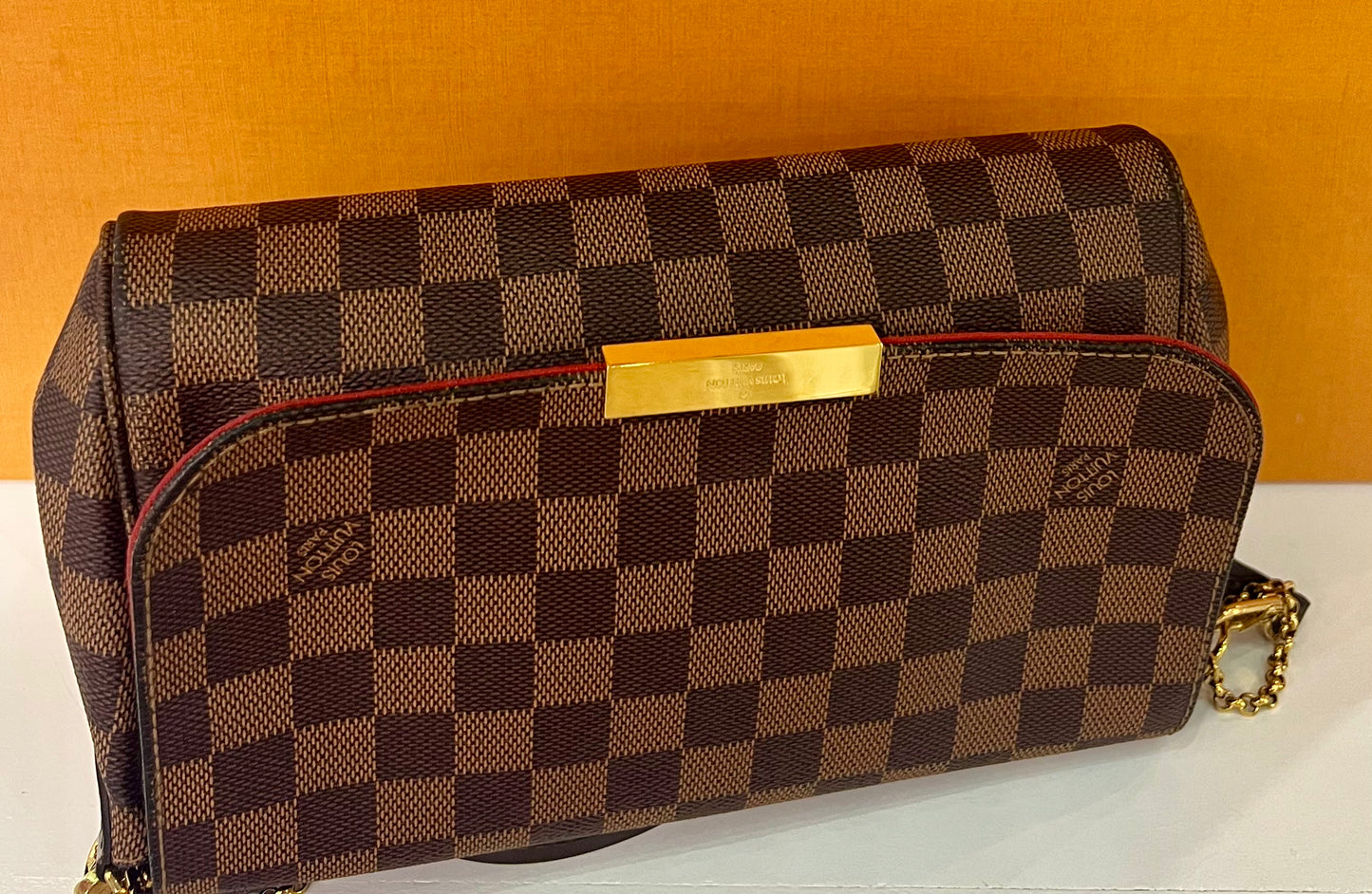 Favorite MM Damier Ebene