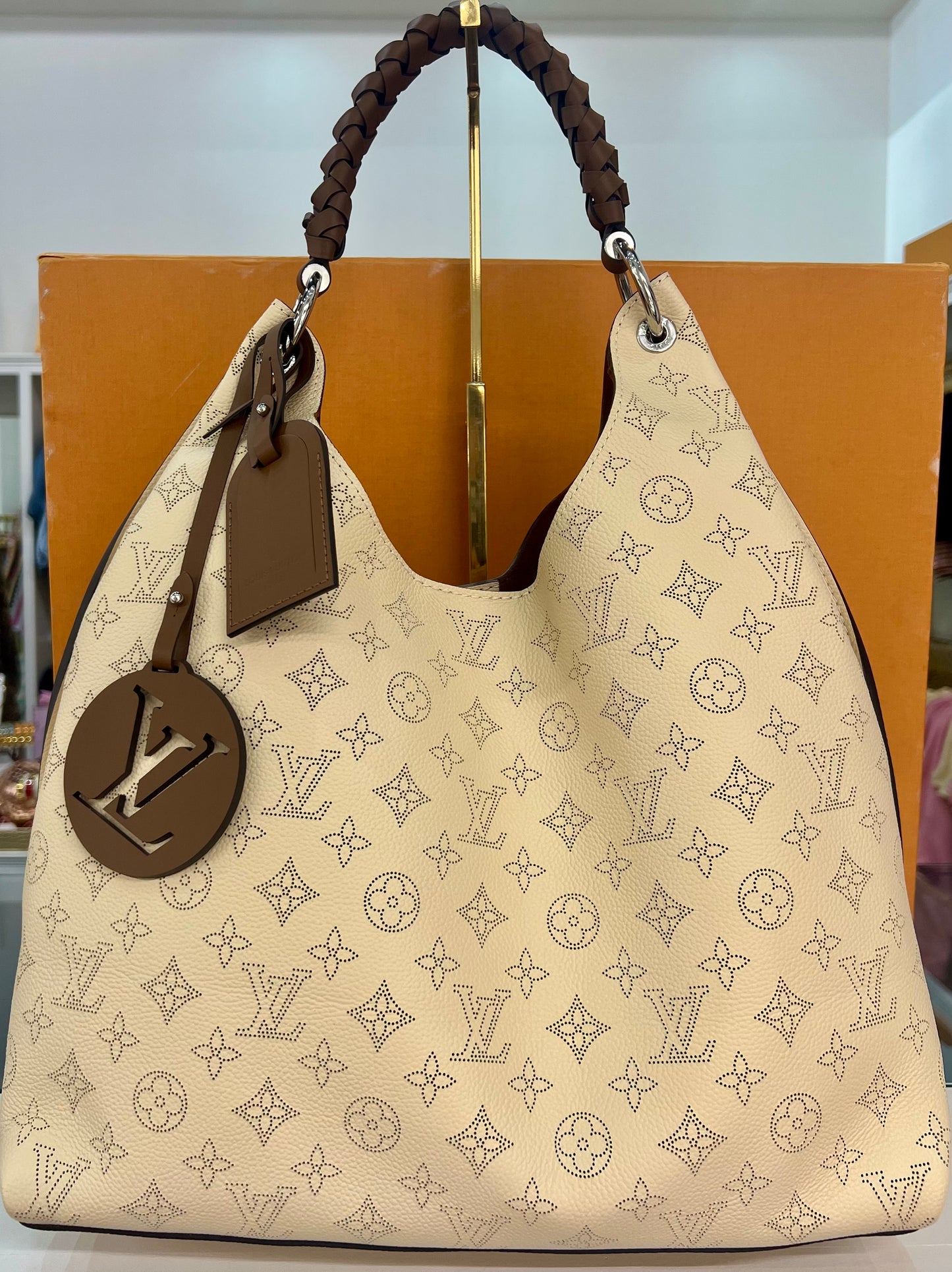 Carmel Mahina Hobo Cream