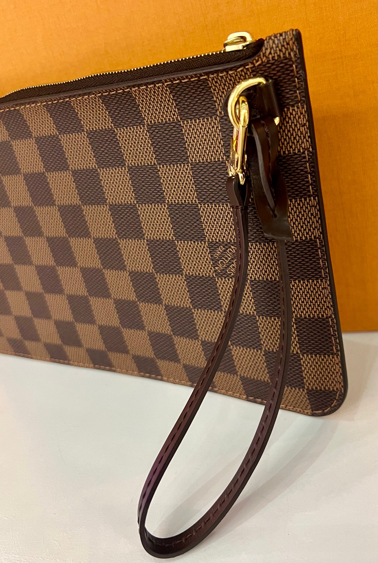 Wristlet Damier Ebene