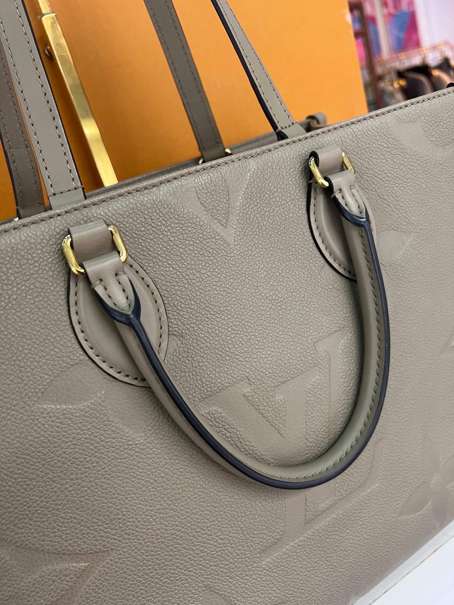 ONTHEGO MM Turtledove Empreinte