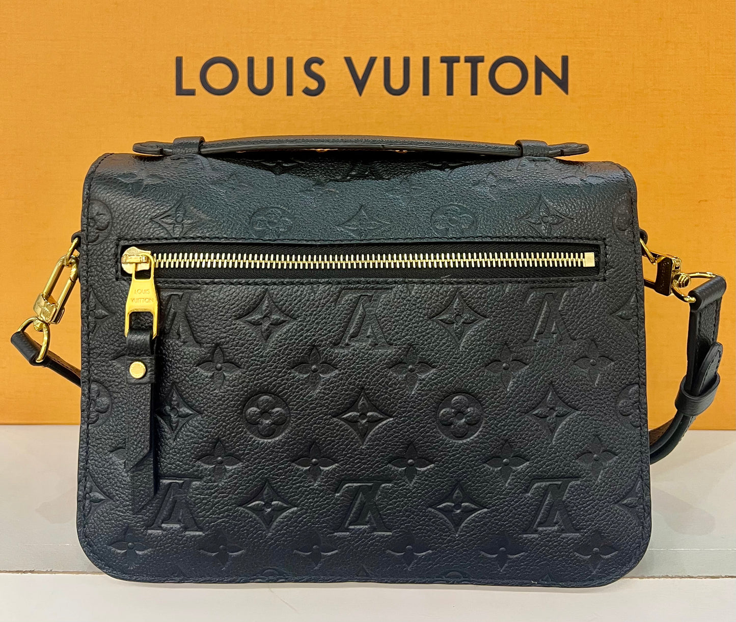 Metis Pochette Black Empreinte