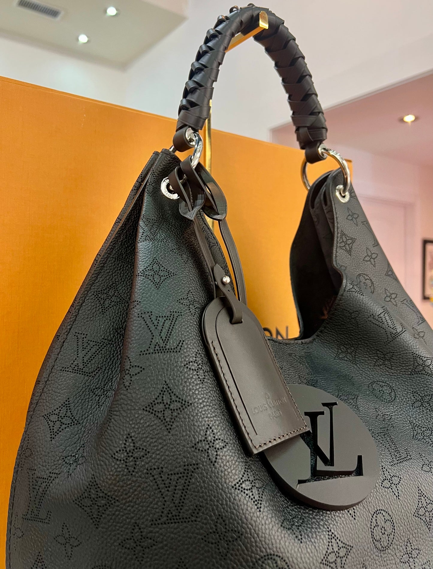 Carmel Mahina Hobo Black