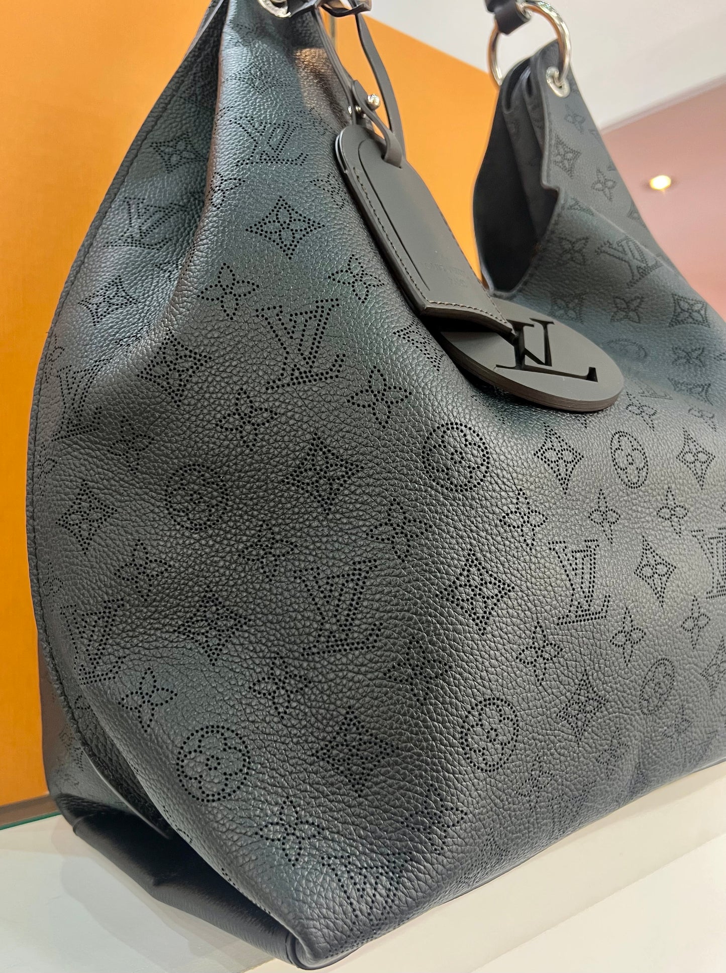 Carmel Mahina Hobo Black