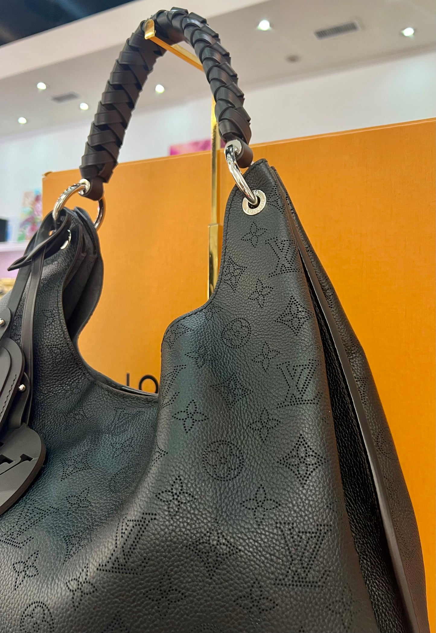 Carmel Mahina Hobo Black