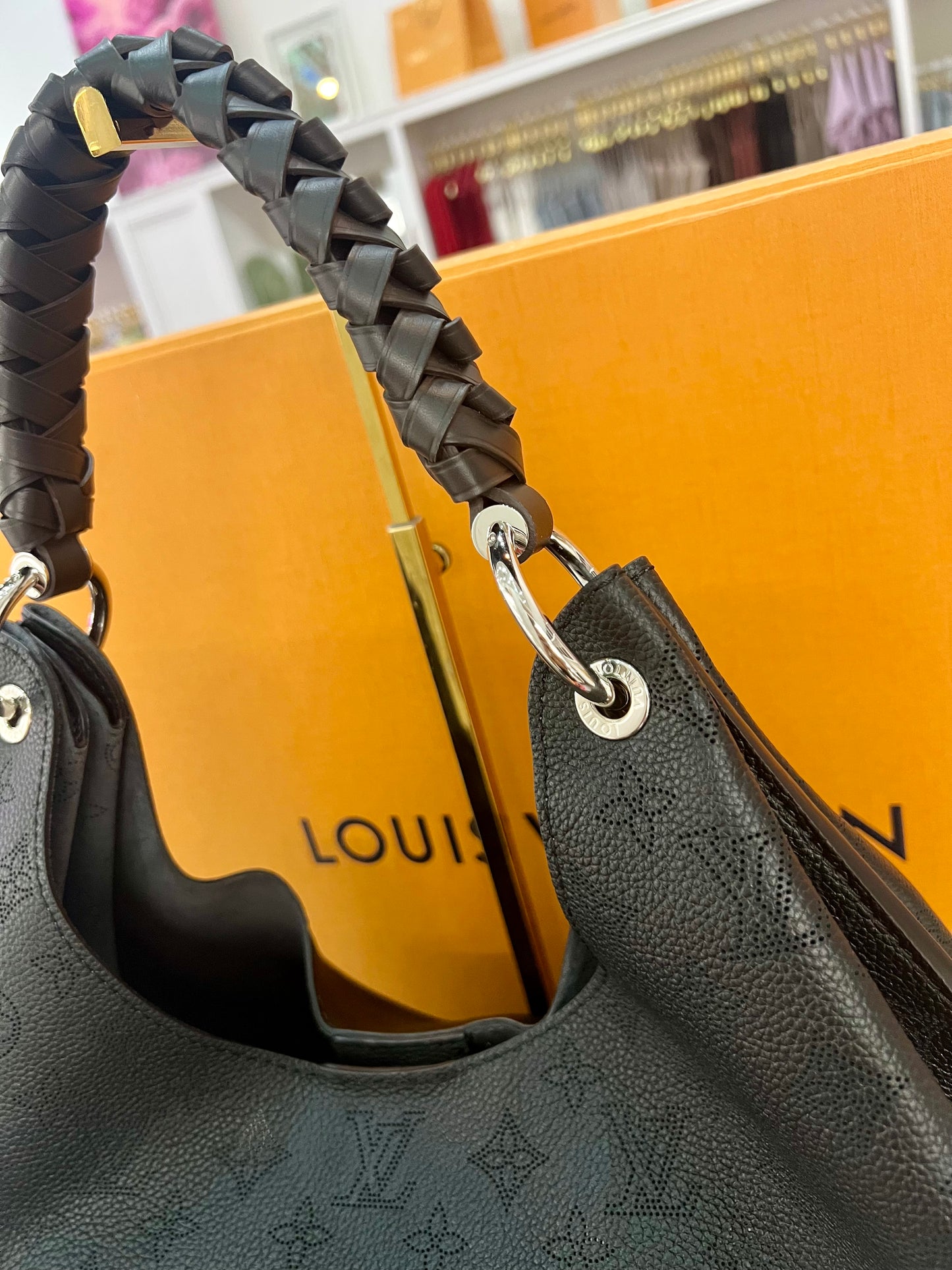 Carmel Mahina Hobo Black