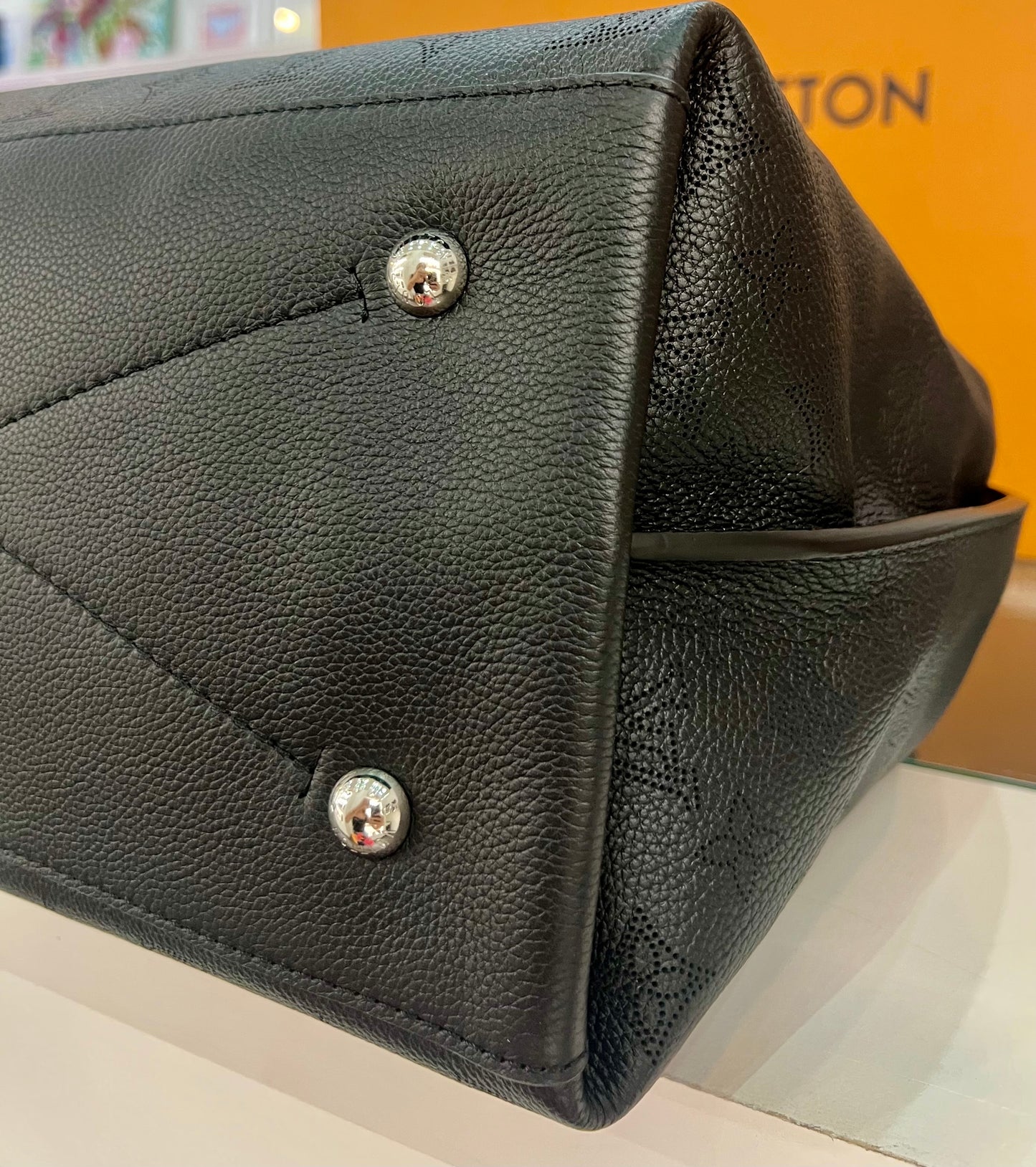 Carmel Mahina Hobo Black