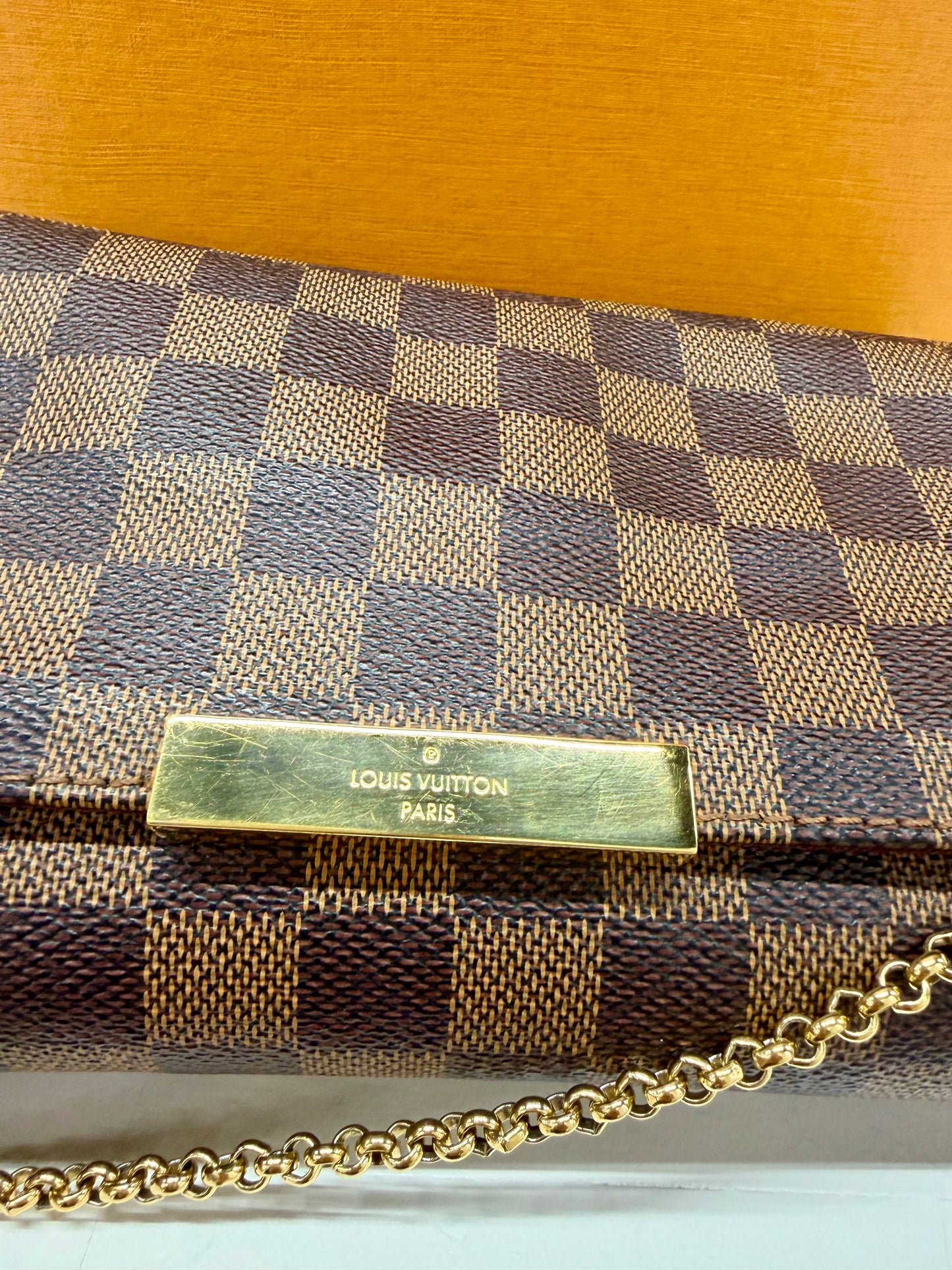 Favorite PM Damier Ebene