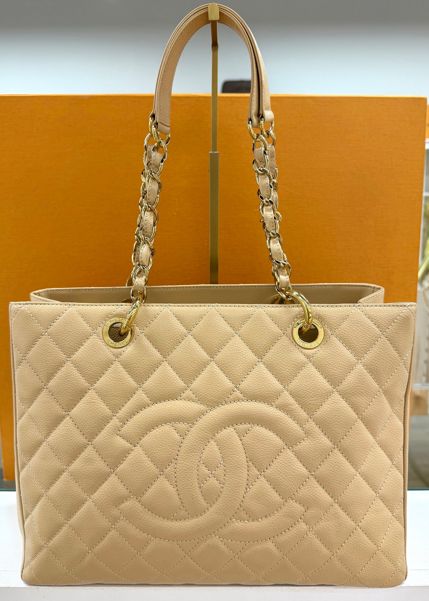 Chanel GST Beige