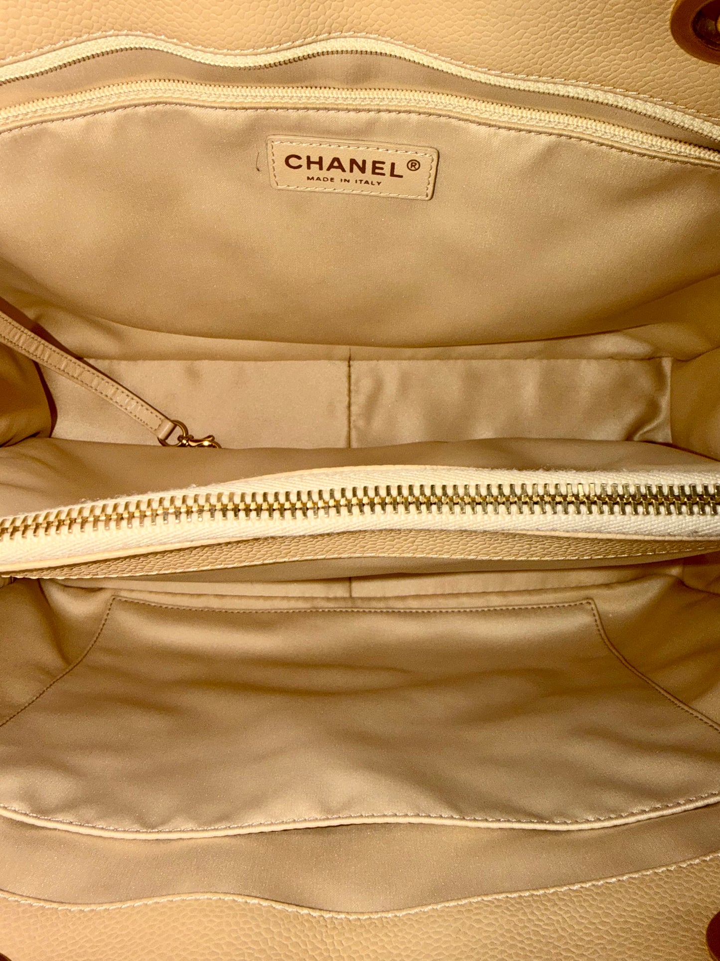 Chanel GST Beige
