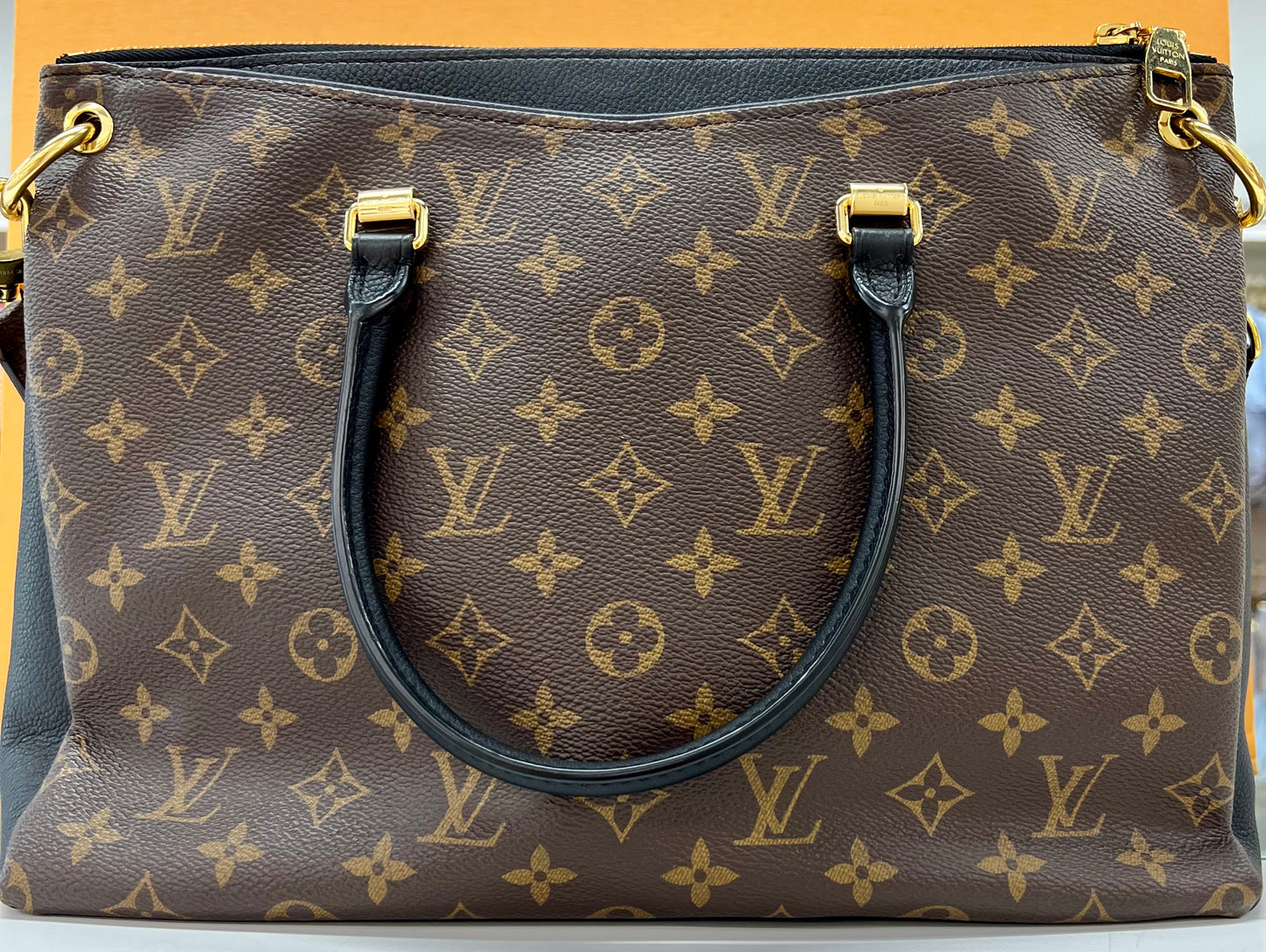 Pallas MM Monogram/Black