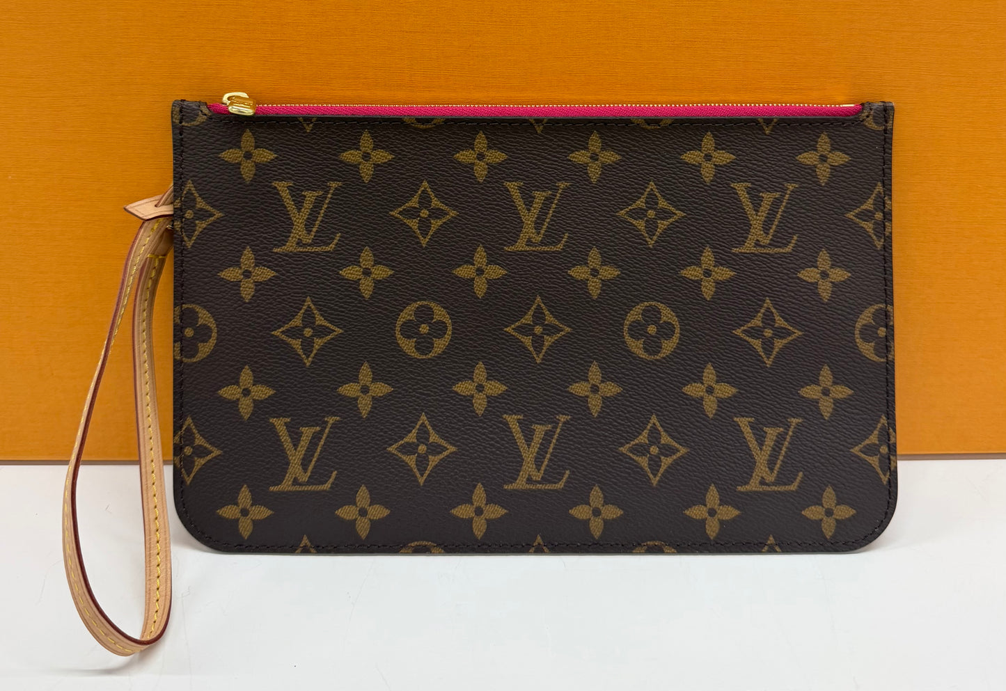 Wristlet Monogram/Pink