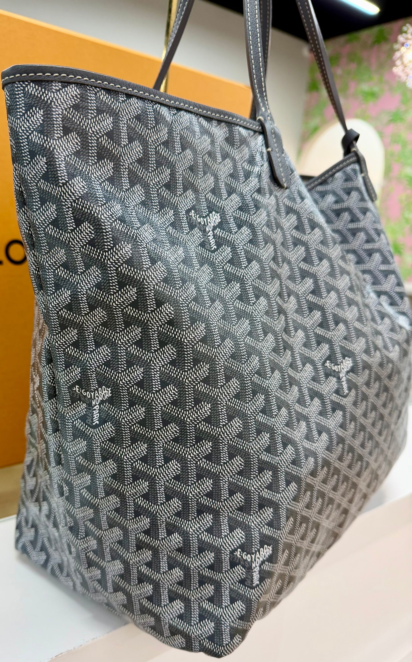 Goyard St. Louis GM Grey