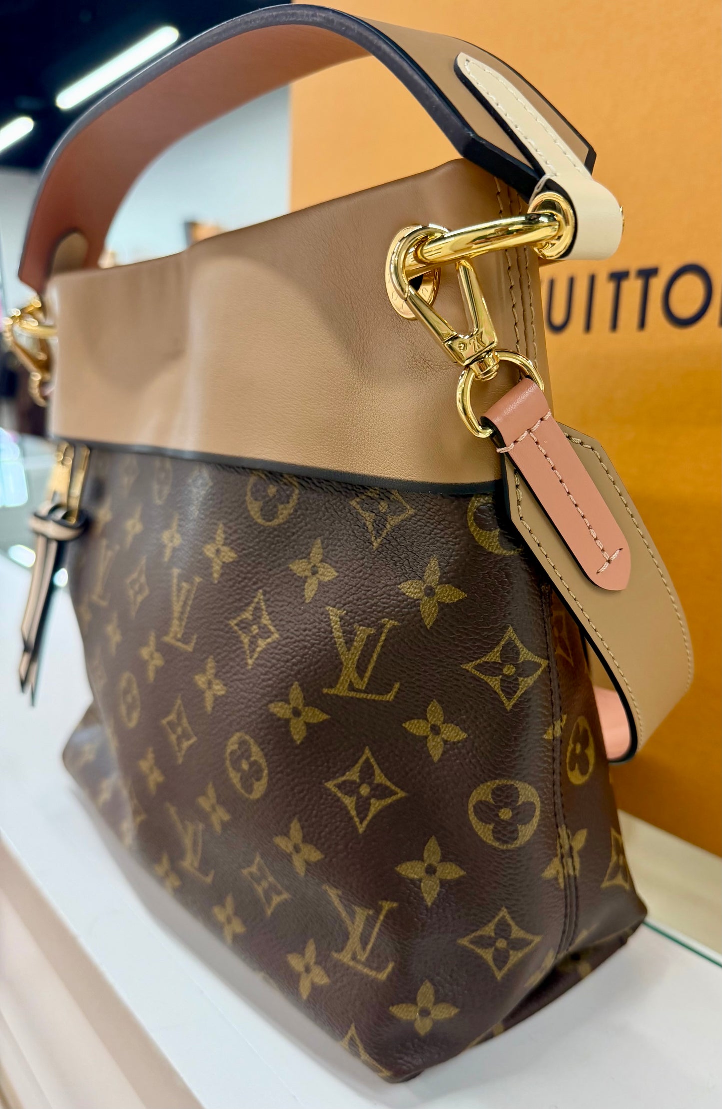 Tuileries Hobo