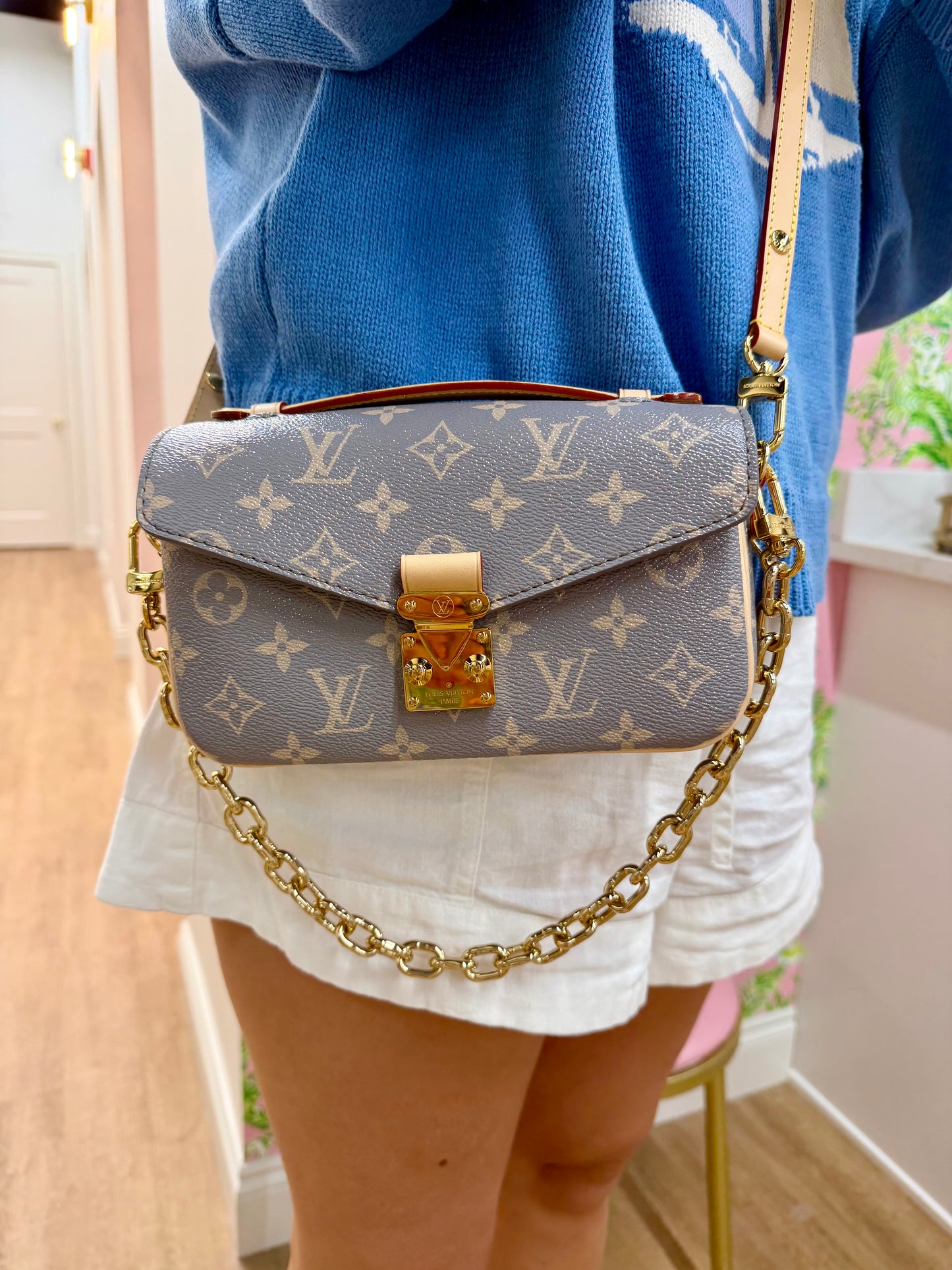 Pochette Metis East West
