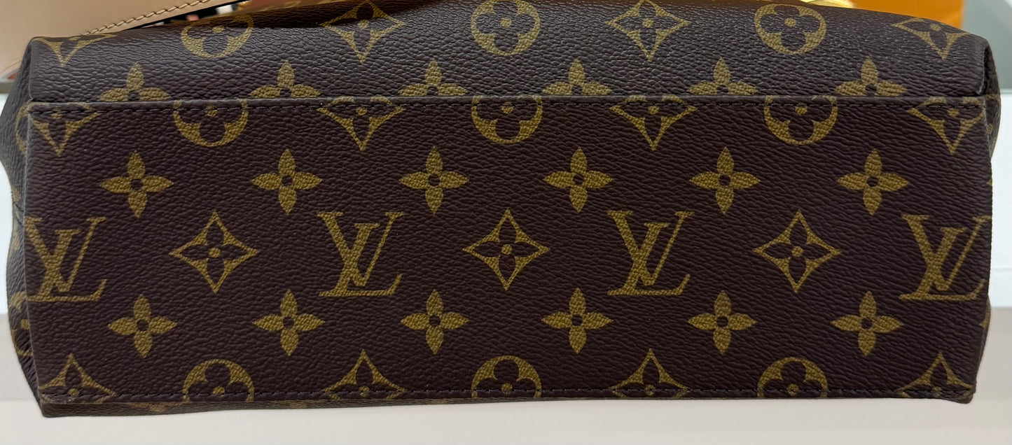 Tuileries Hobo