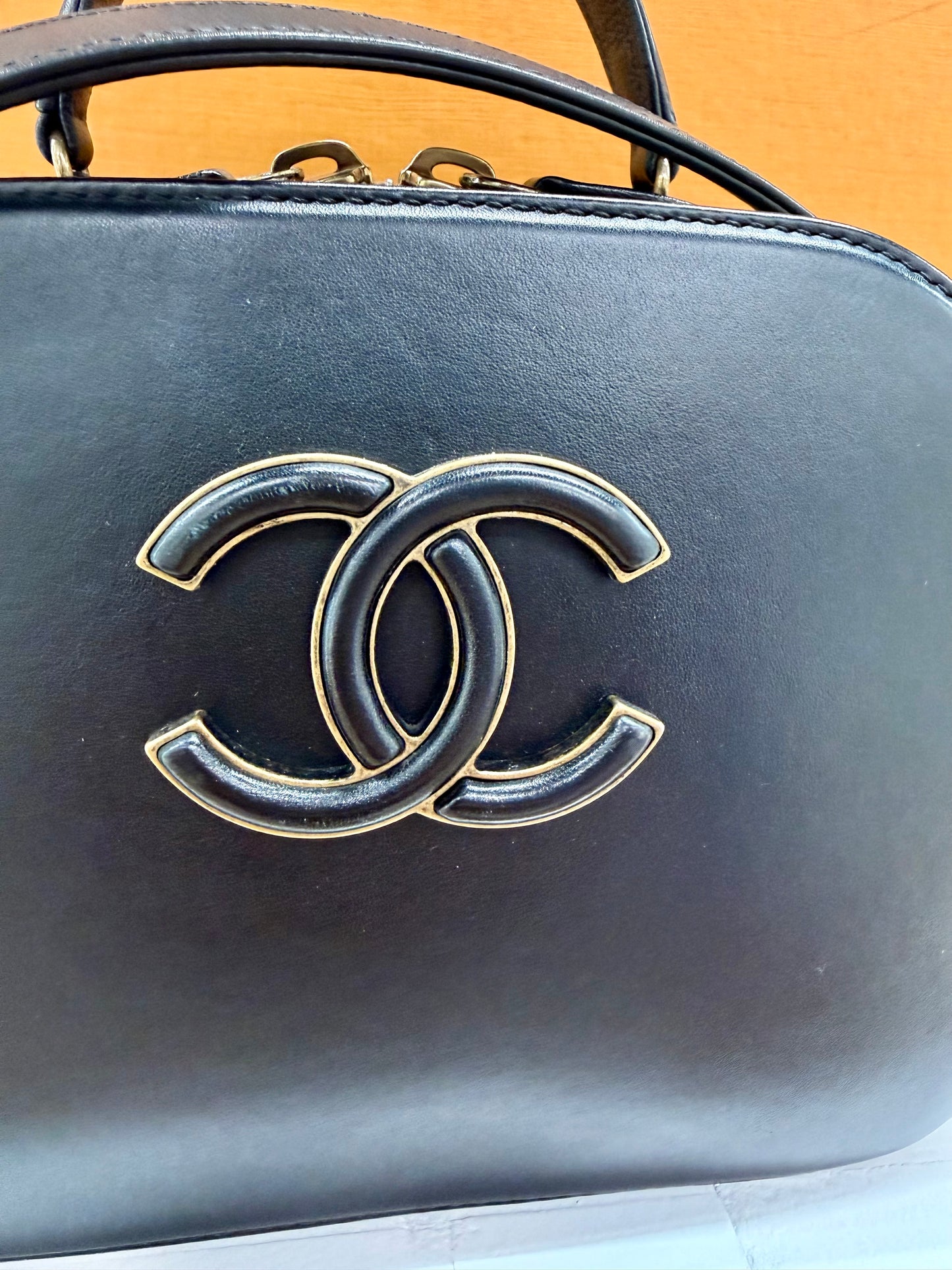 Chanel Coco Curve Vanity
