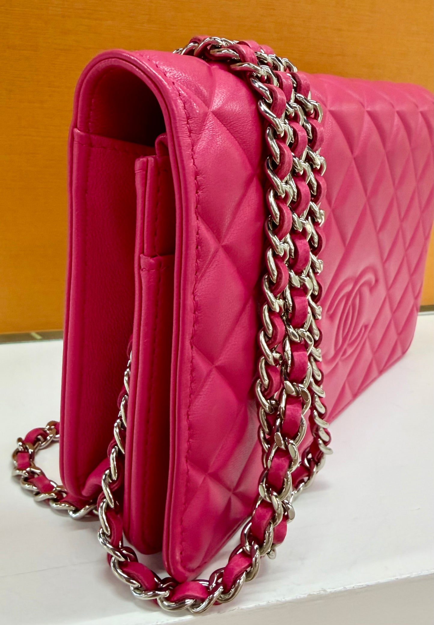 Chanel Diamond CC Wallet on Chain Pink