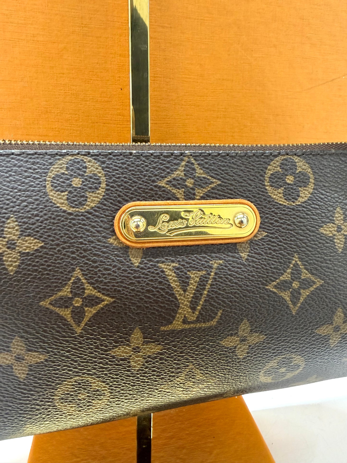 Eva Monogram