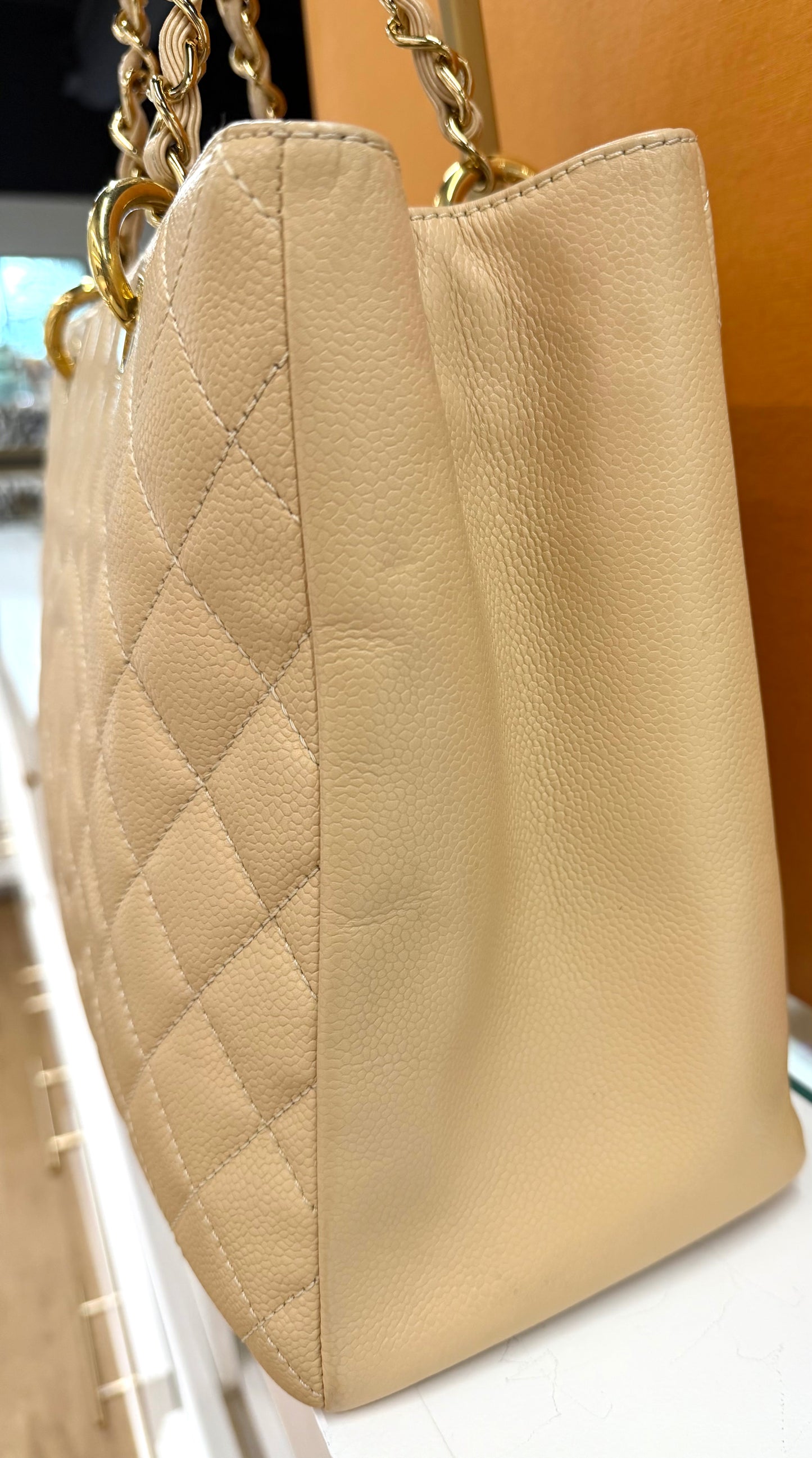 Chanel GST Beige