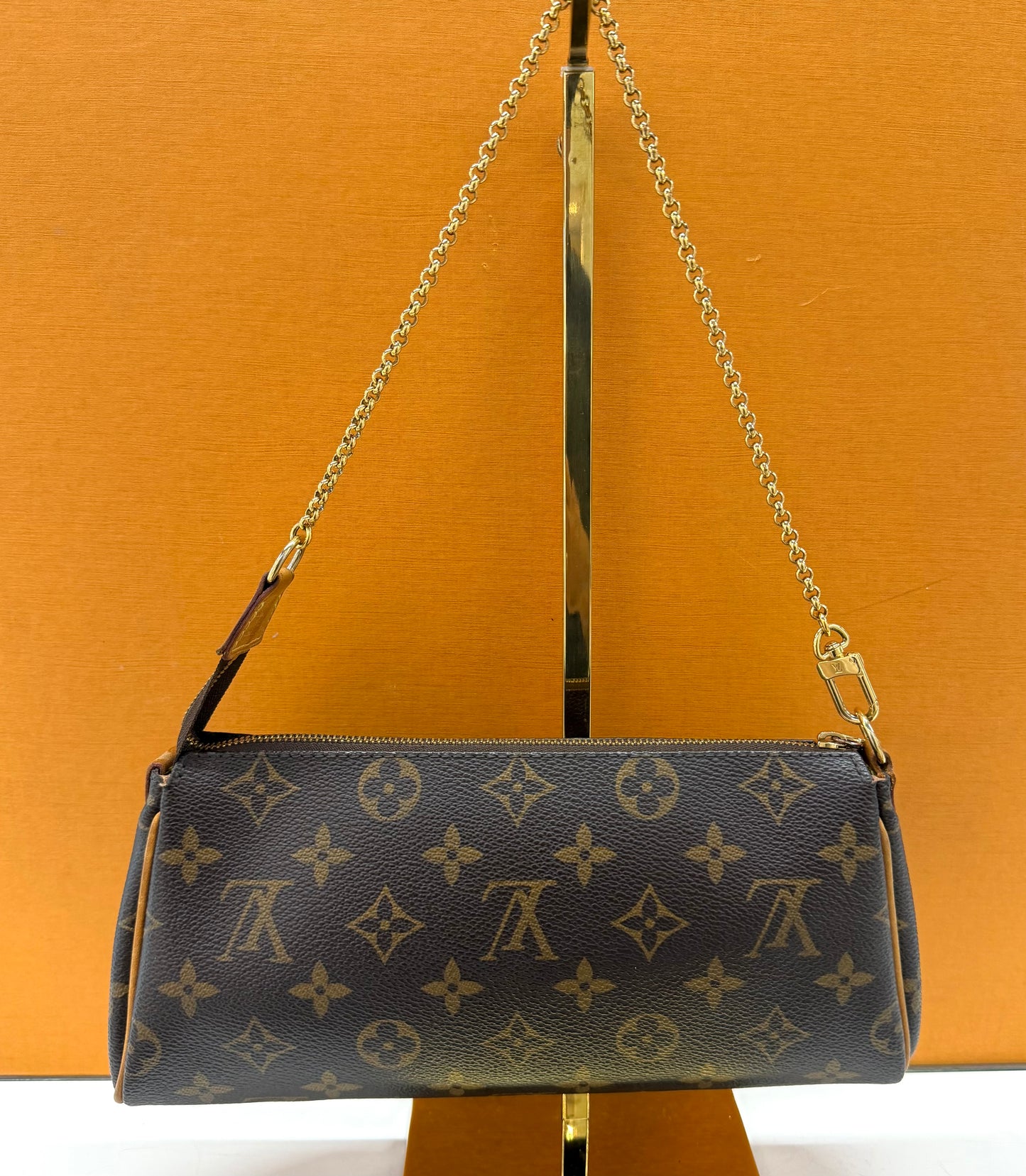 Eva Monogram