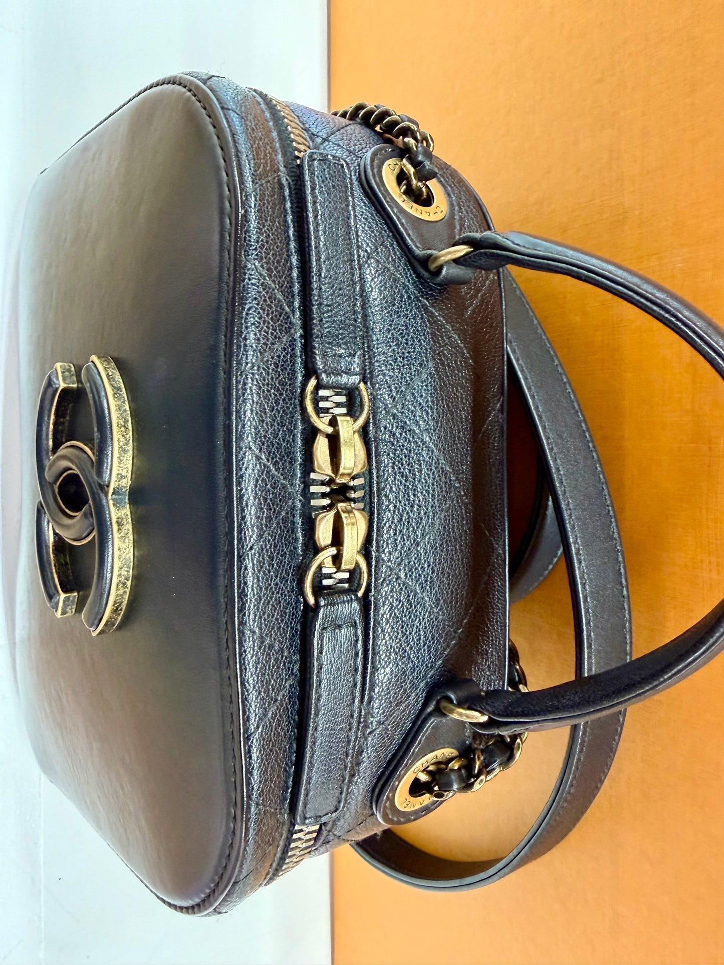 Chanel Coco Curve Vanity