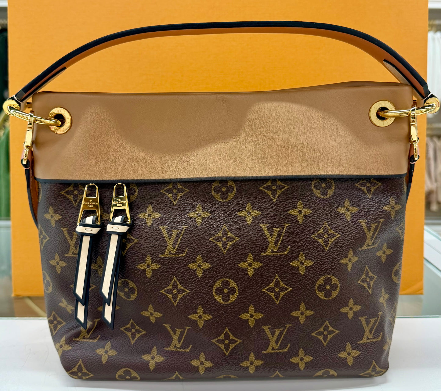 Tuileries Hobo