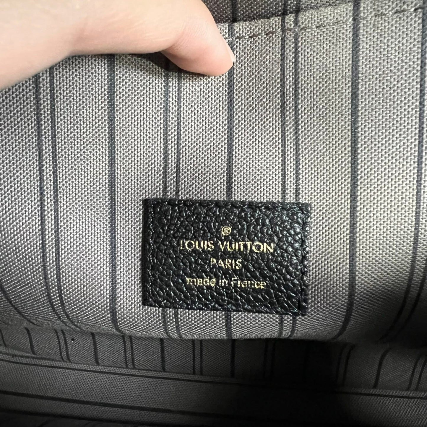 Metis Pochette Empreinte Black