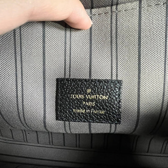 Metis Pochette Empreinte Black