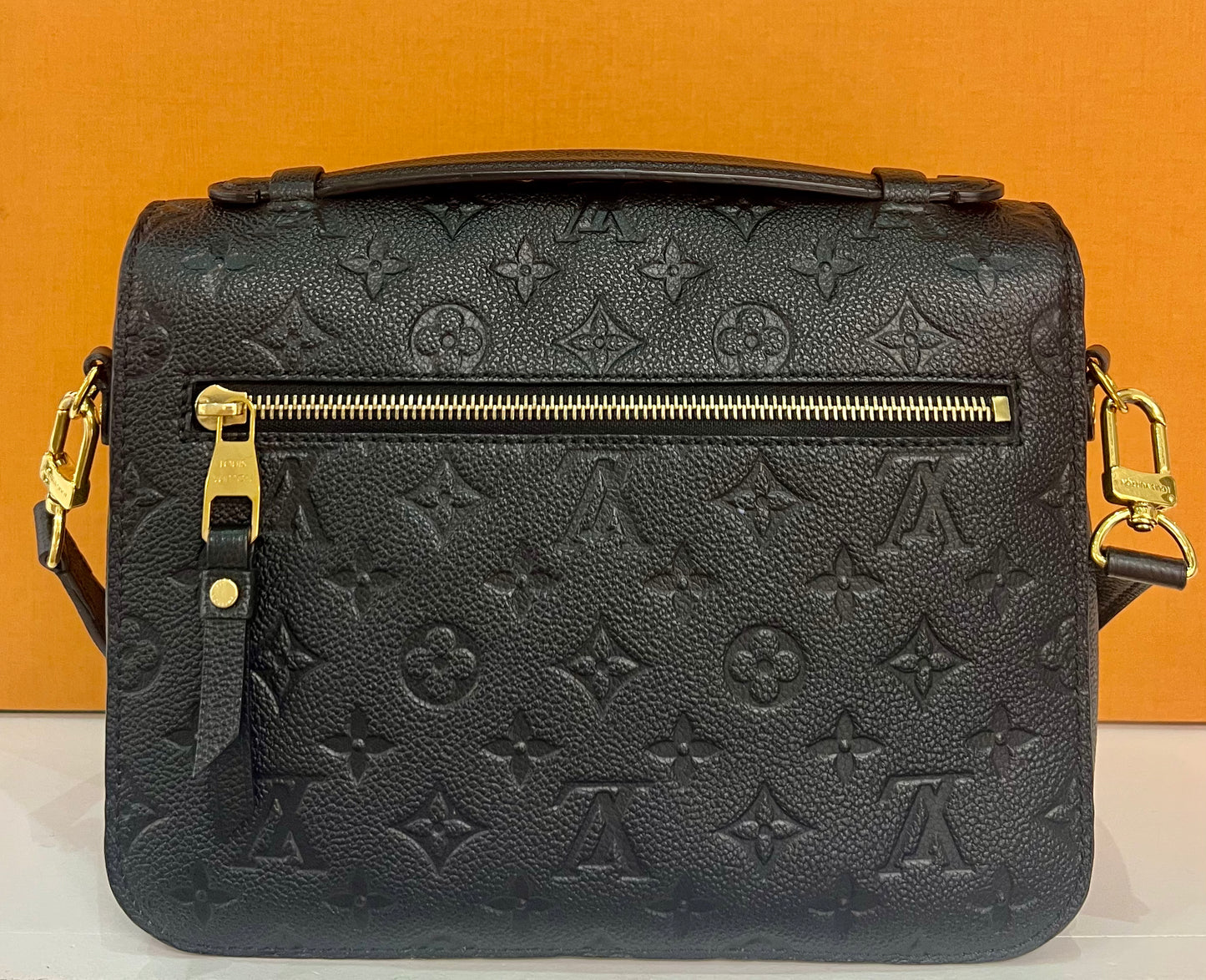 Metis Pochette Empreinte Black