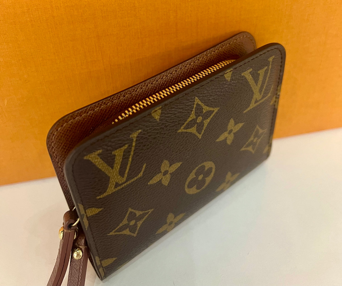 Insolite Compact Wallet