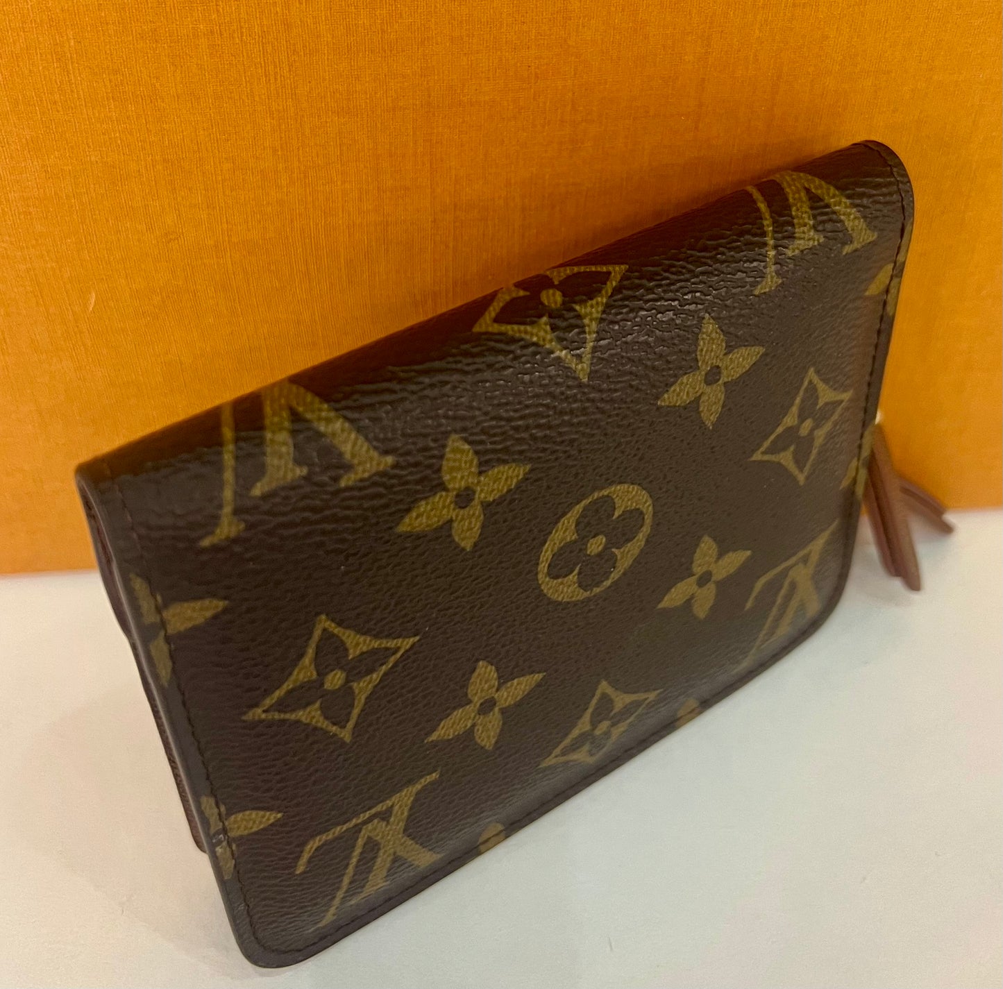 Insolite Compact Wallet