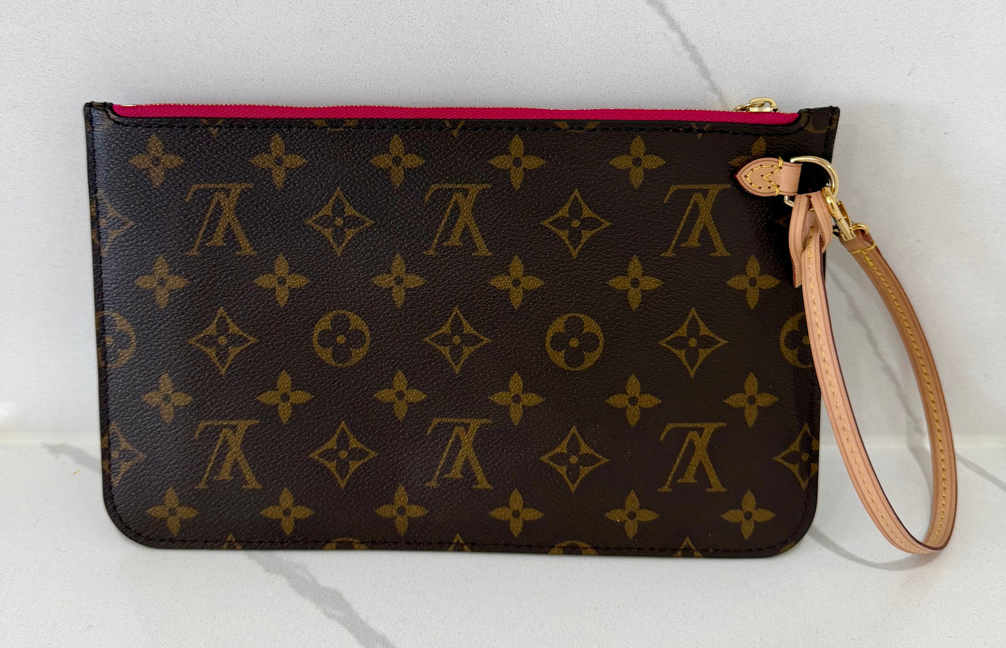 Wristlet Monogram/Pink