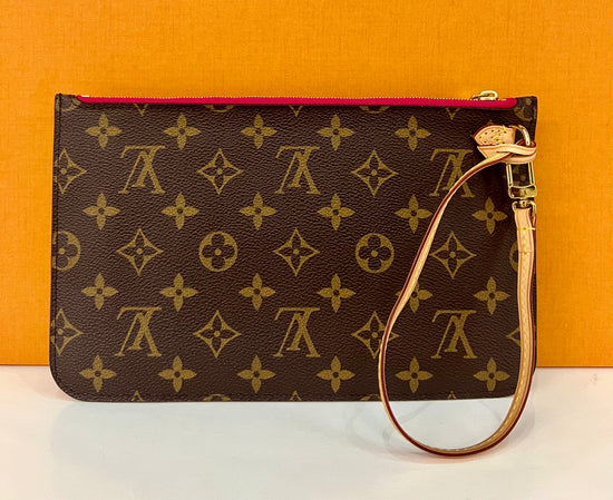 Wristlet Monogram