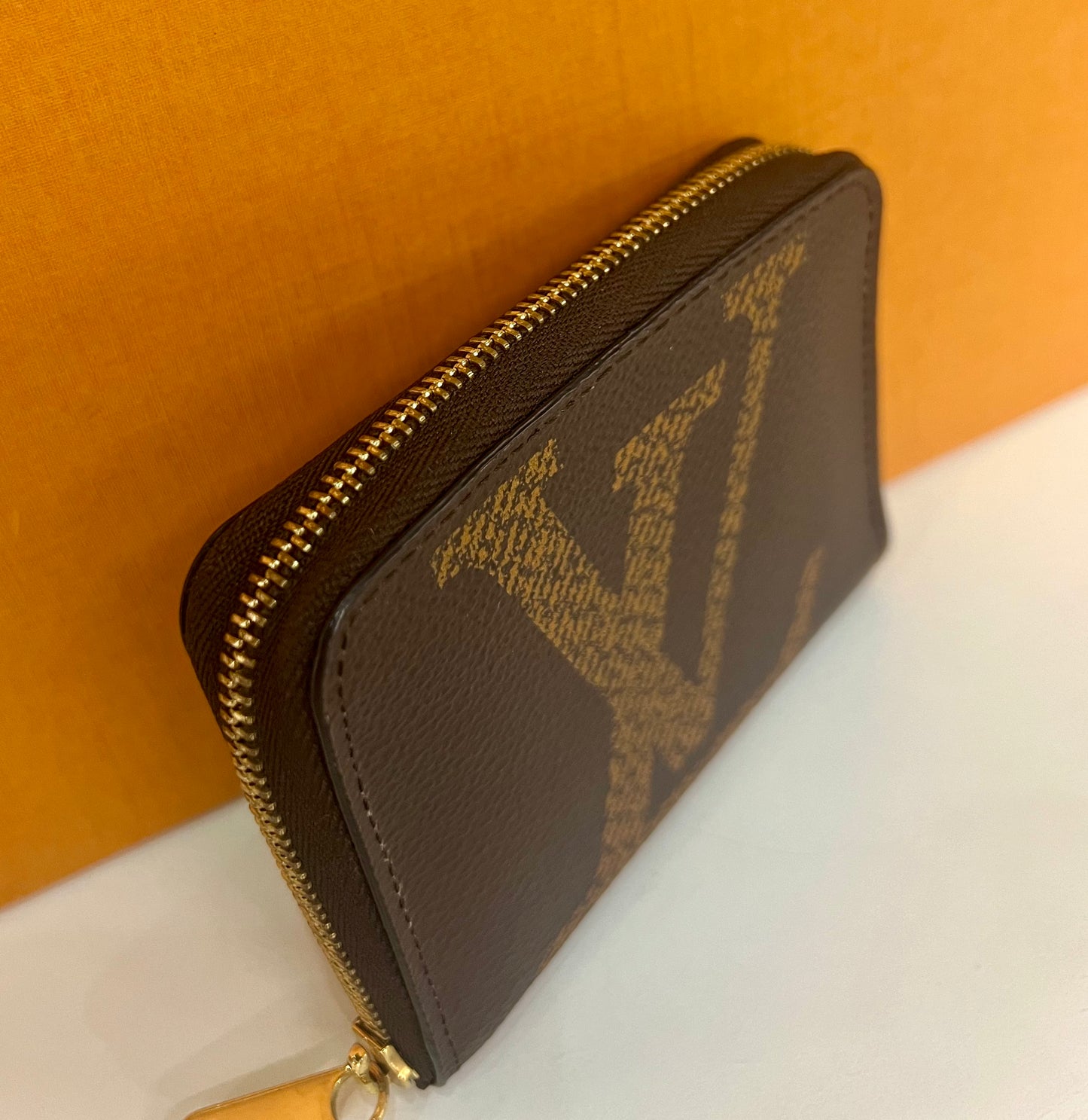 Compact Zippy Wallet Large Logo