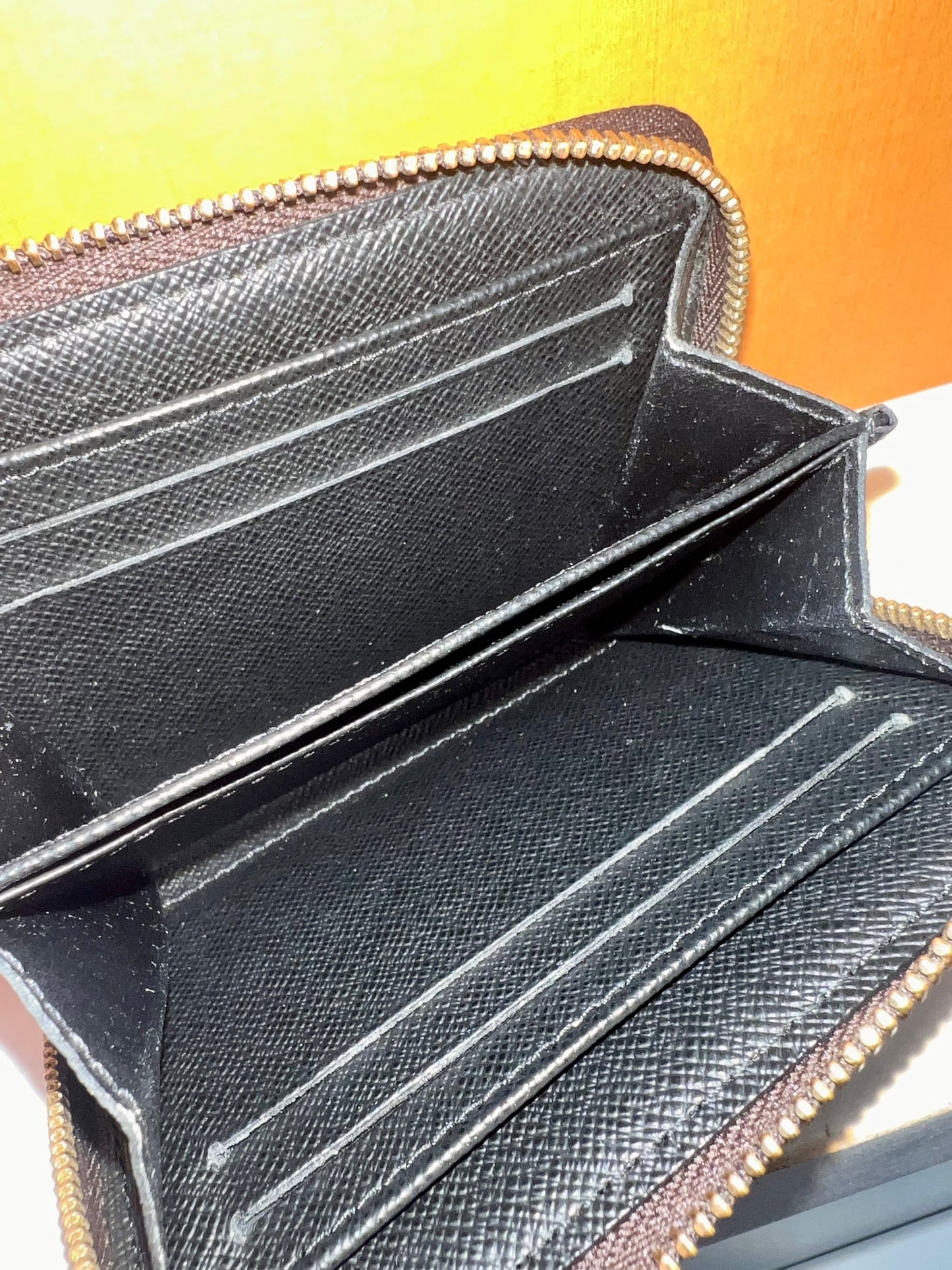 Compact Zippy Wallet Large Logo