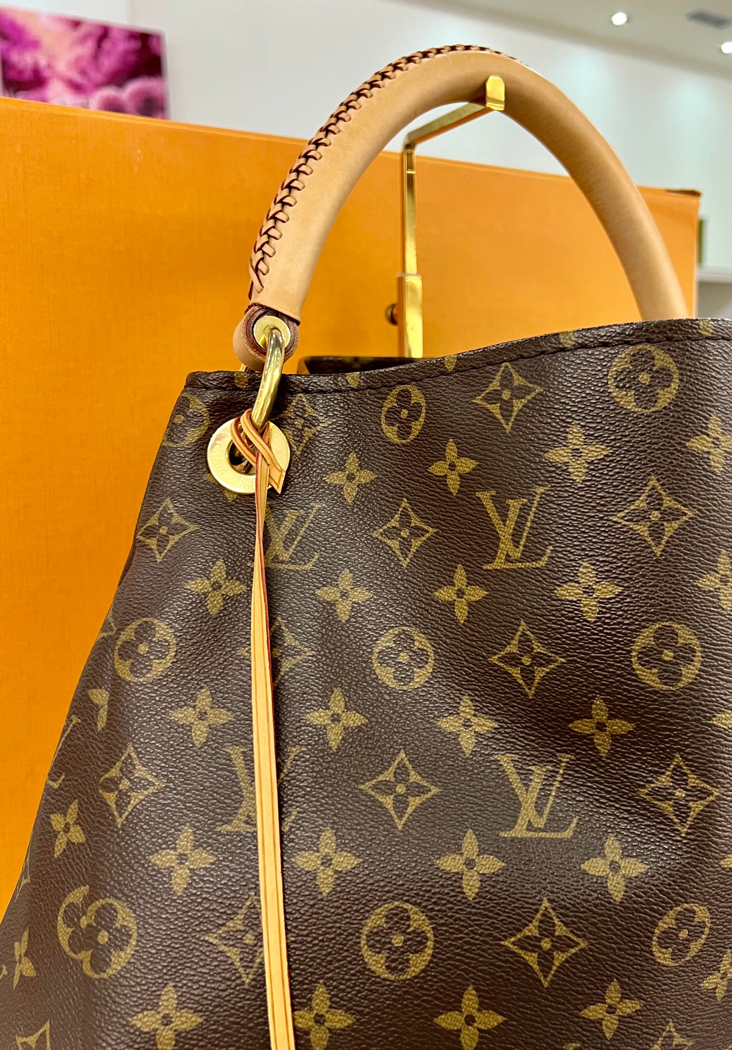 Artsy MM Monogram