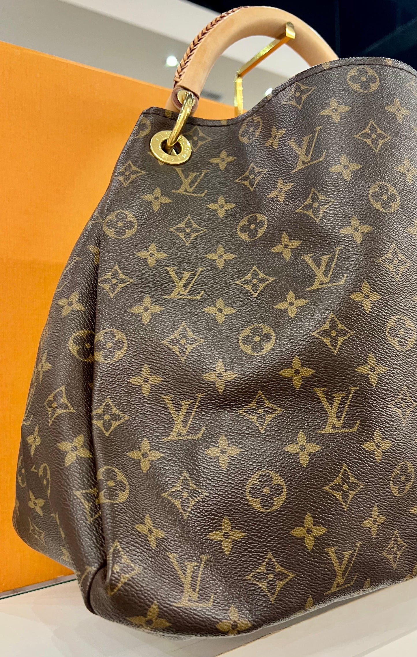 Artsy MM Monogram
