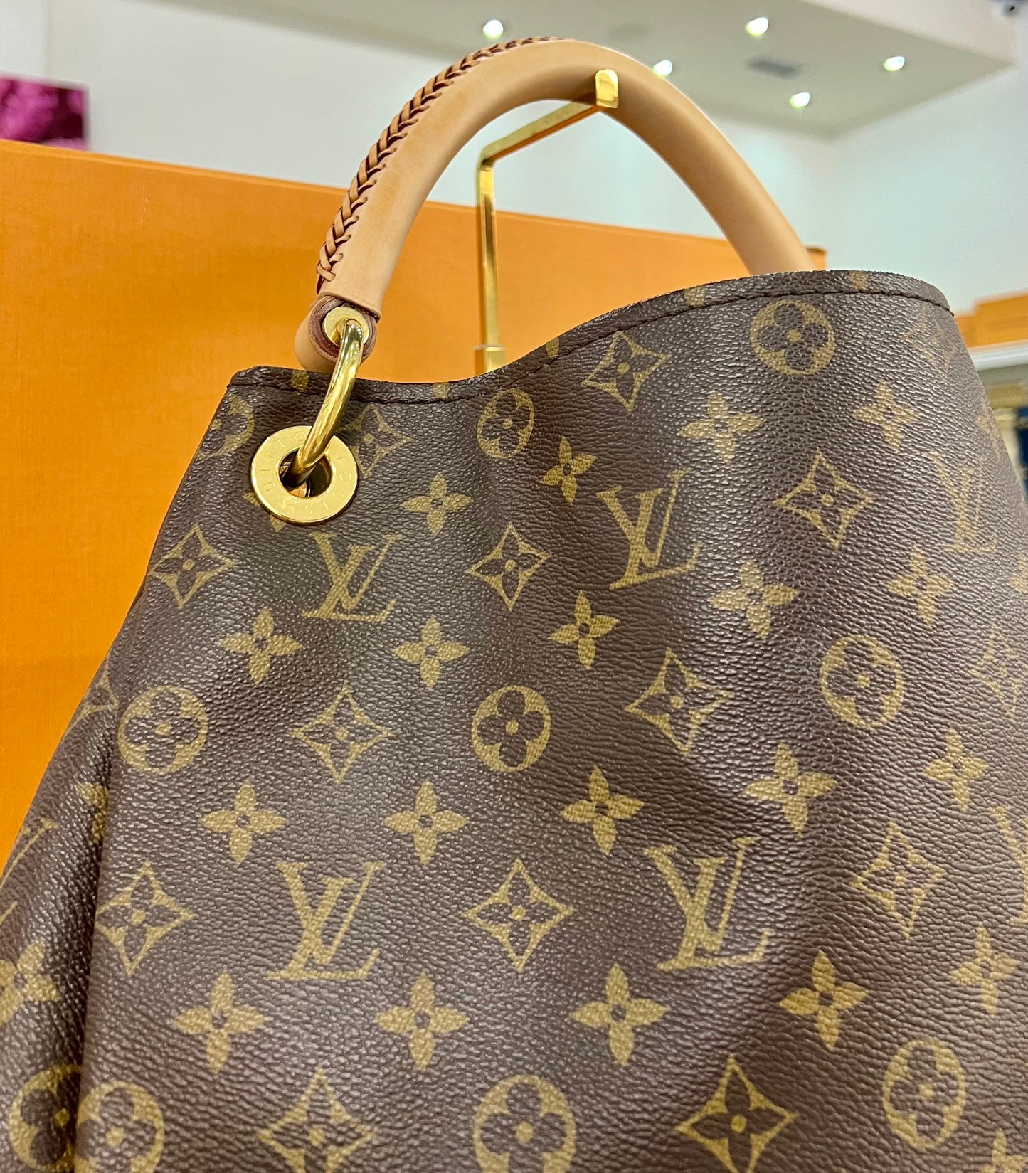 Artsy MM Monogram