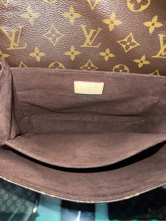 Metis Pochette Monogram