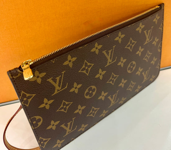 Wristlet Monogram